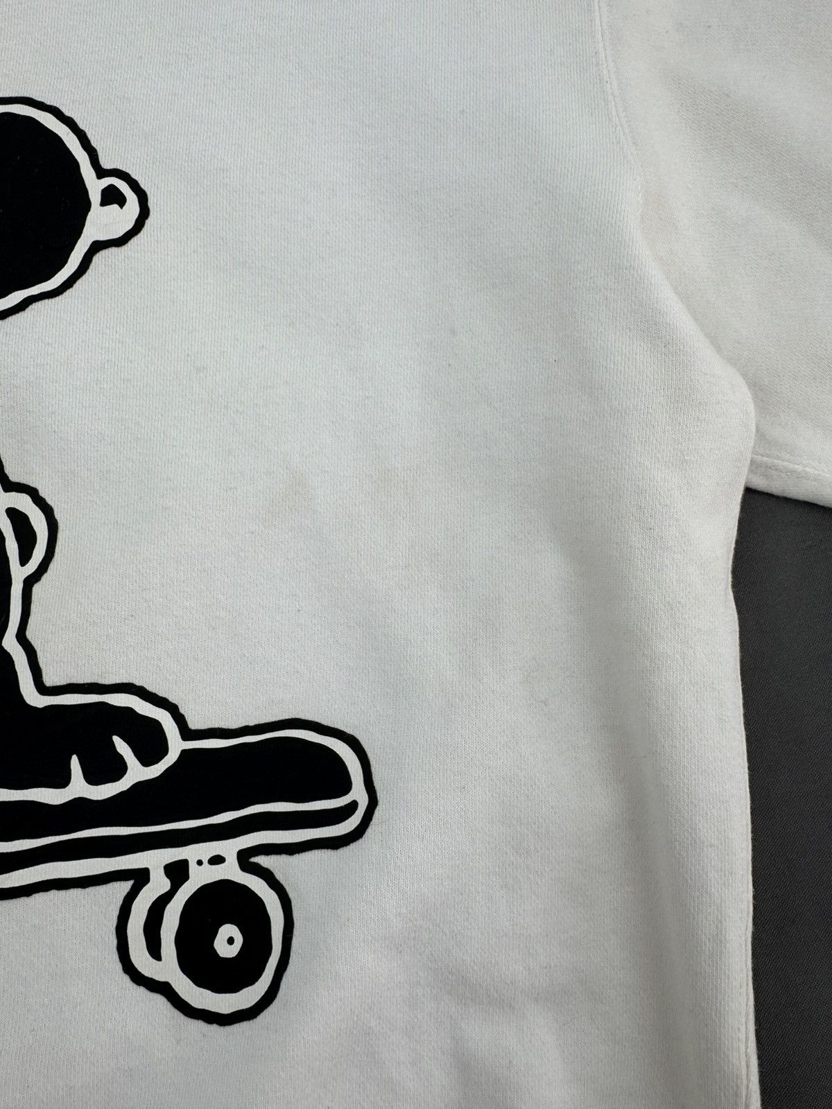 Kaws × Peanuts × Uniqlo Distressed Uniqlo x Kaws x Peanuts Graphic Sweatshirt Size US S / EU 44-46 / 1 - 9 Thumbnail