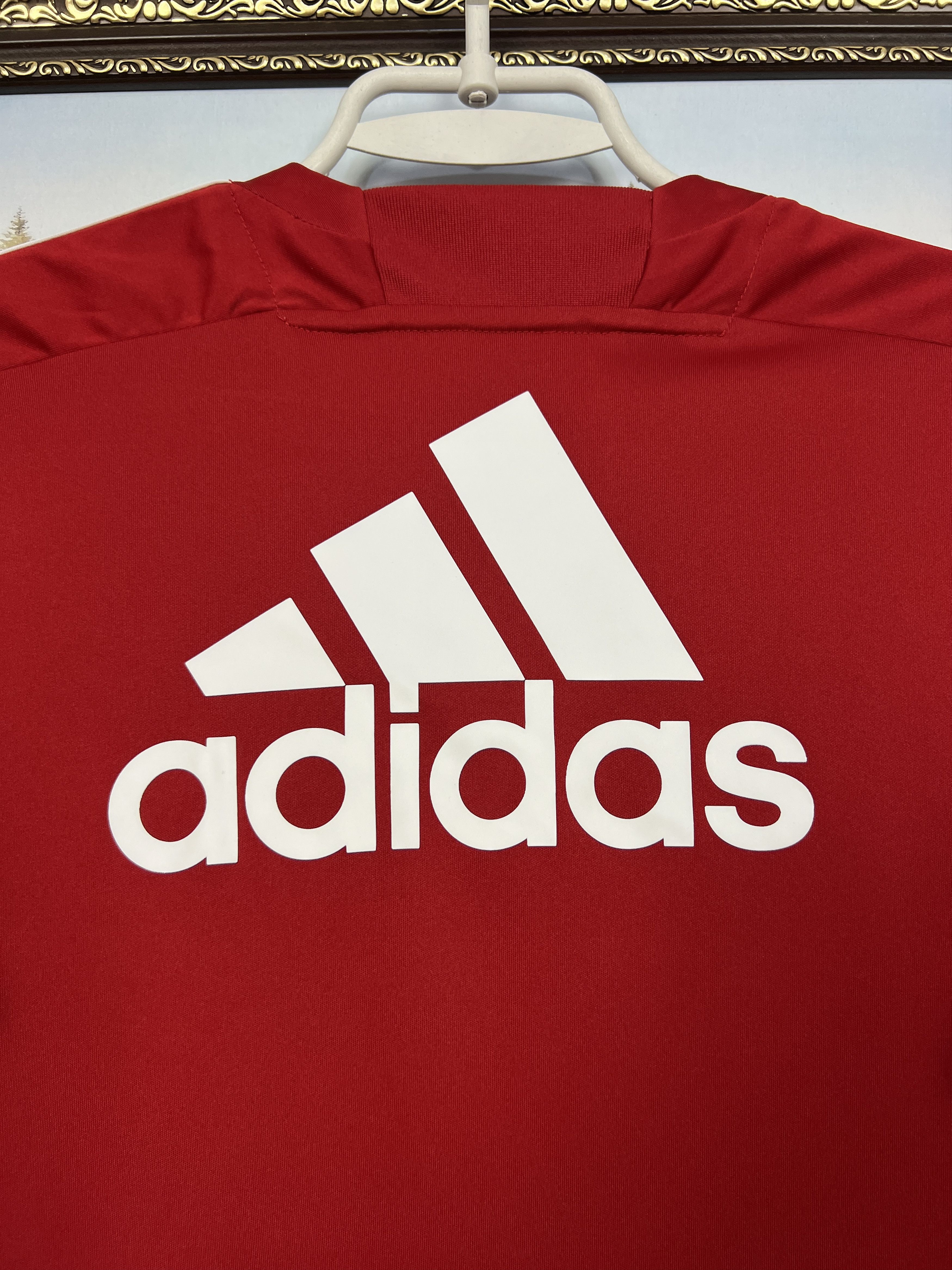 Adidas Vintage Adidas Bayern Munich Football Train Shirt Woman Size M / US 6-8 / IT 42-44 - 13 Thumbnail
