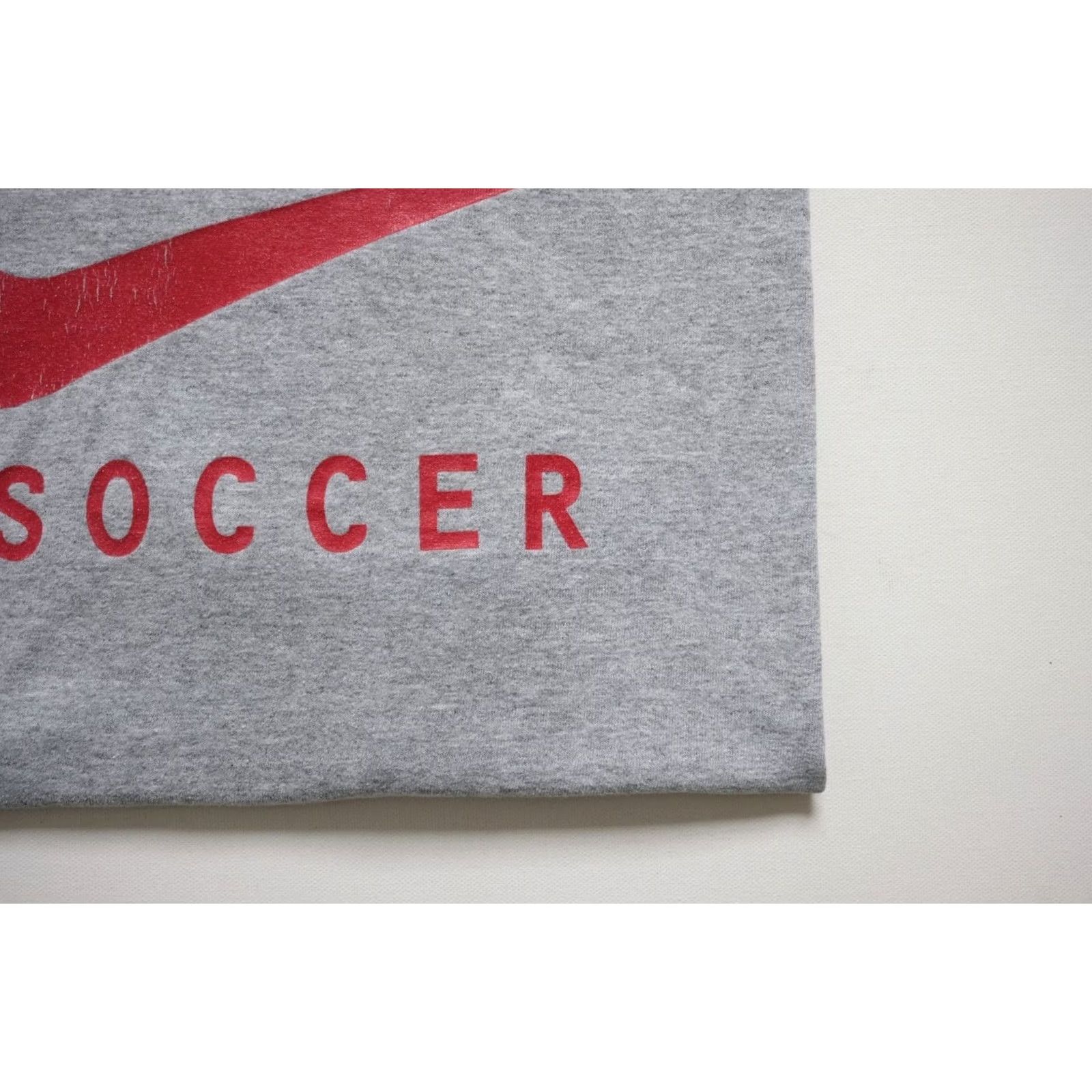 Nike VINTAGE Nike SOCCER T-Shirt Gray 90s USA MADE BIG SWOOSH GRAPHIC Crew Neck Size L Men Short Sleeve Shirts Size US L / EU 52-54 / 3 - 4 Thumbnail