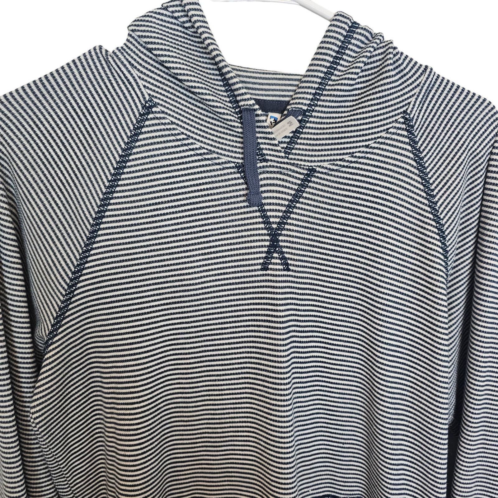 Kuhl Kuhl Womens Stria Pullover Hoodie Striped Size M Gorpcore Size M / US 6-8 / IT 42-44 - 2 Thumbnail