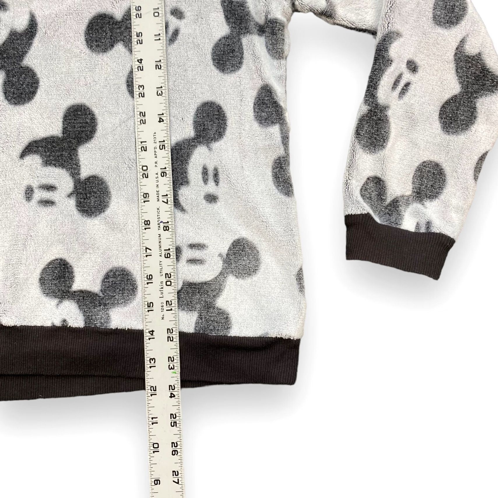 Disney Disney Mickey Mouse Crewneck Sweatshirt Sweater M Costco All Over Print Size M / US 6-8 / IT 42-44 - 4 Thumbnail