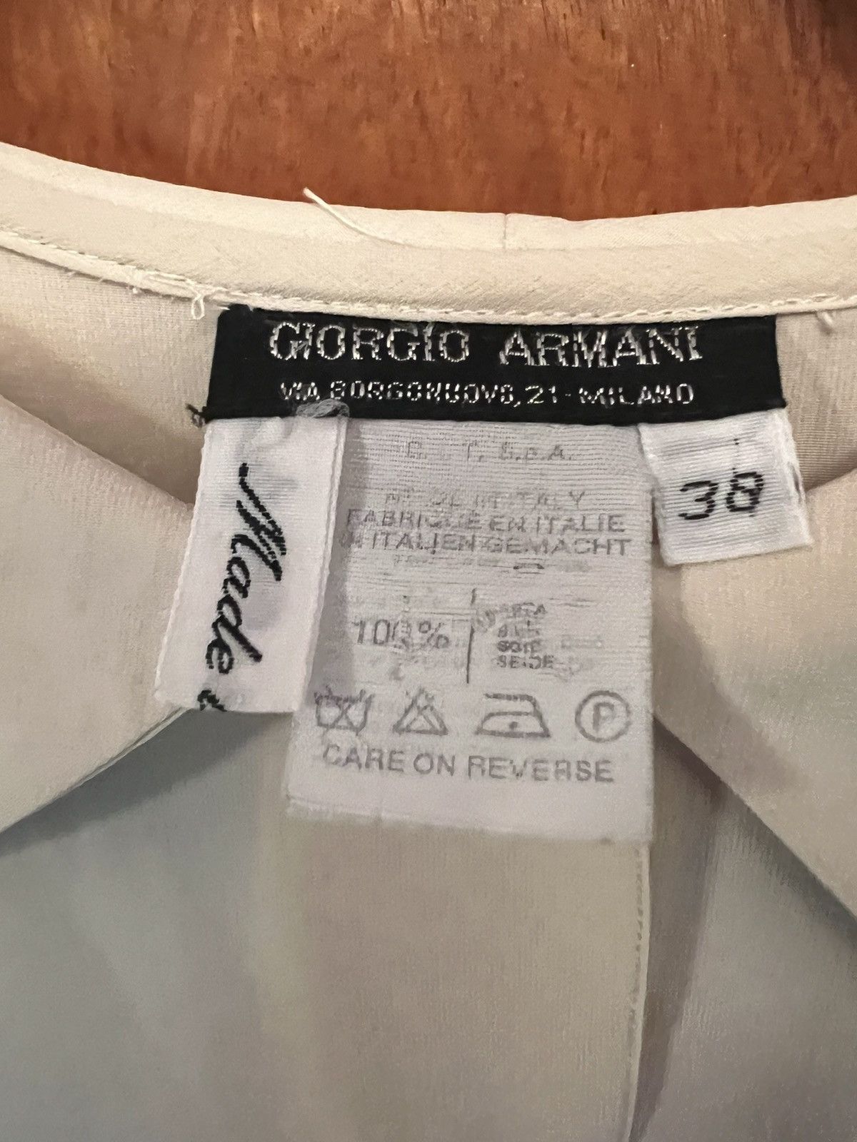 Giorgio Armani Giorgio Armani Vintage Silk Shirt Size US S / EU 44-46 / 1 - 6 Thumbnail