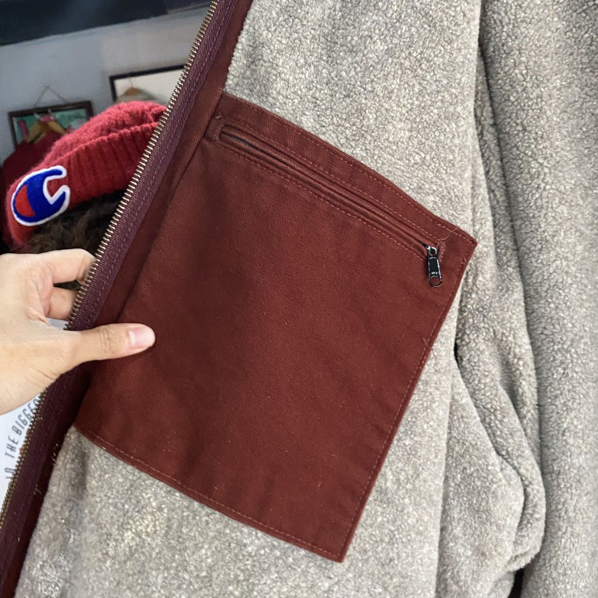 Carhartt Vintage Carhartt J141 Sherpa Lined Hooded Jacket Maroon Size US XXL / EU 58 / 5 - 14 Thumbnail