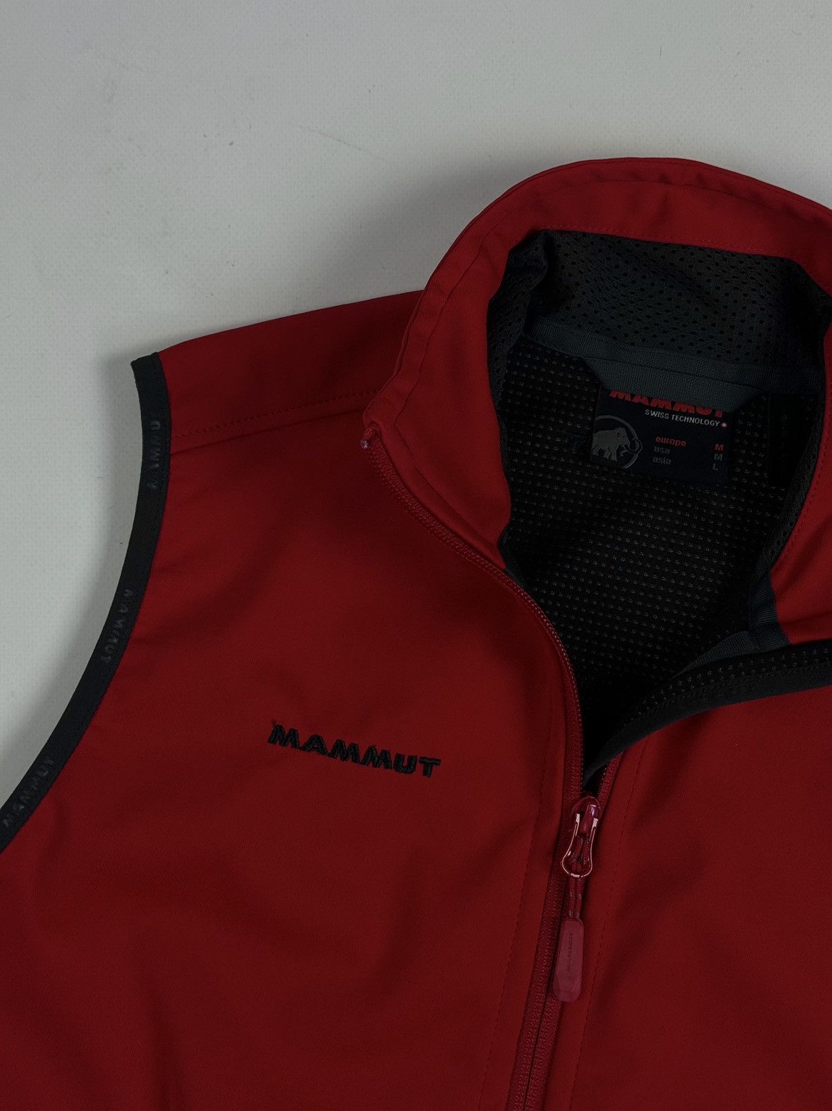 Mammut MAMMUT Windstopper Switzerland Red Vest Sleeve Less Jacket Size M / US 6-8 / IT 42-44 - 5 Thumbnail