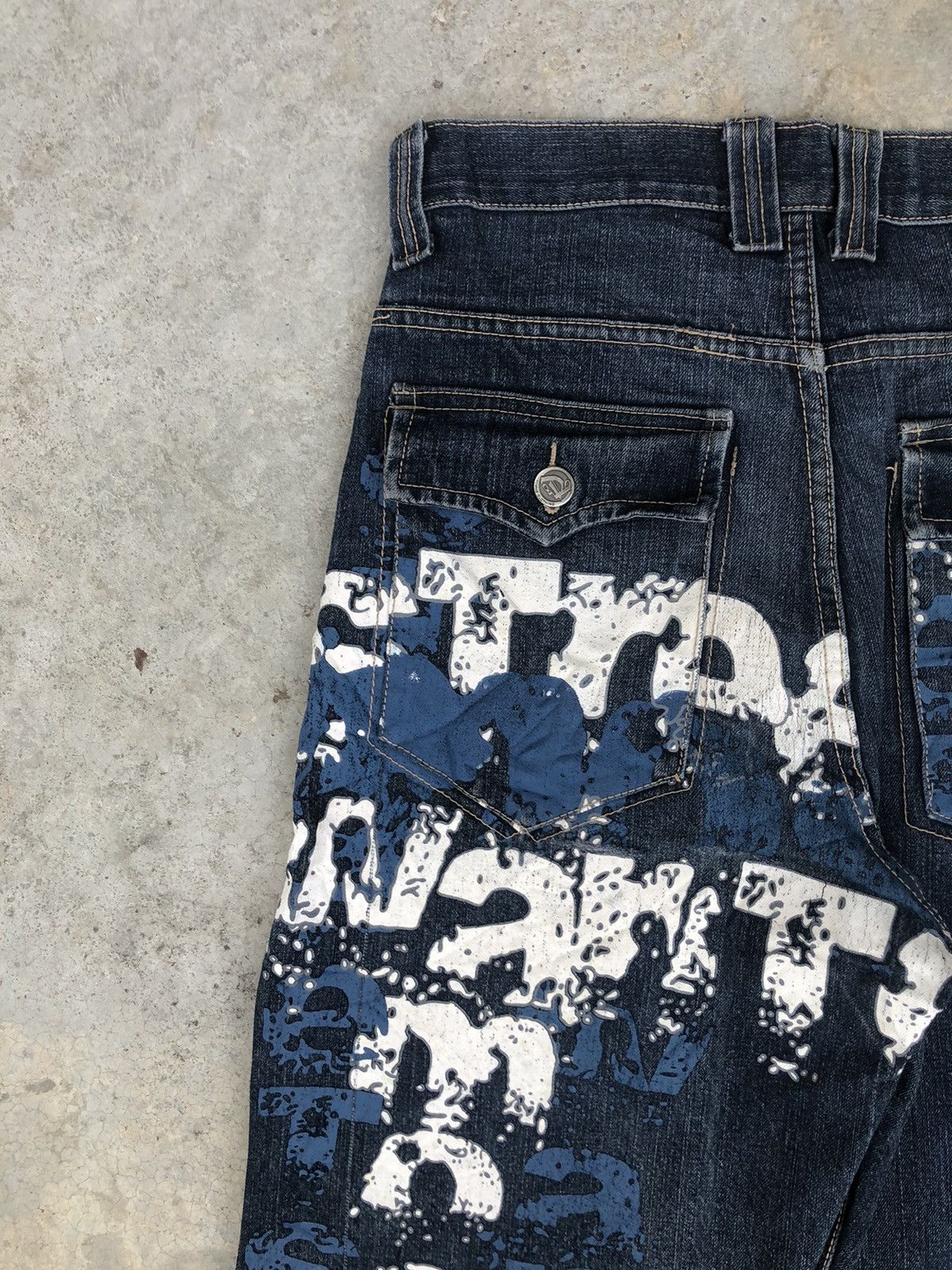 Japanese Brand Baggy Jeans Townz Spellout Distressed Jeans Size US 32 / EU 48 - 9 Thumbnail