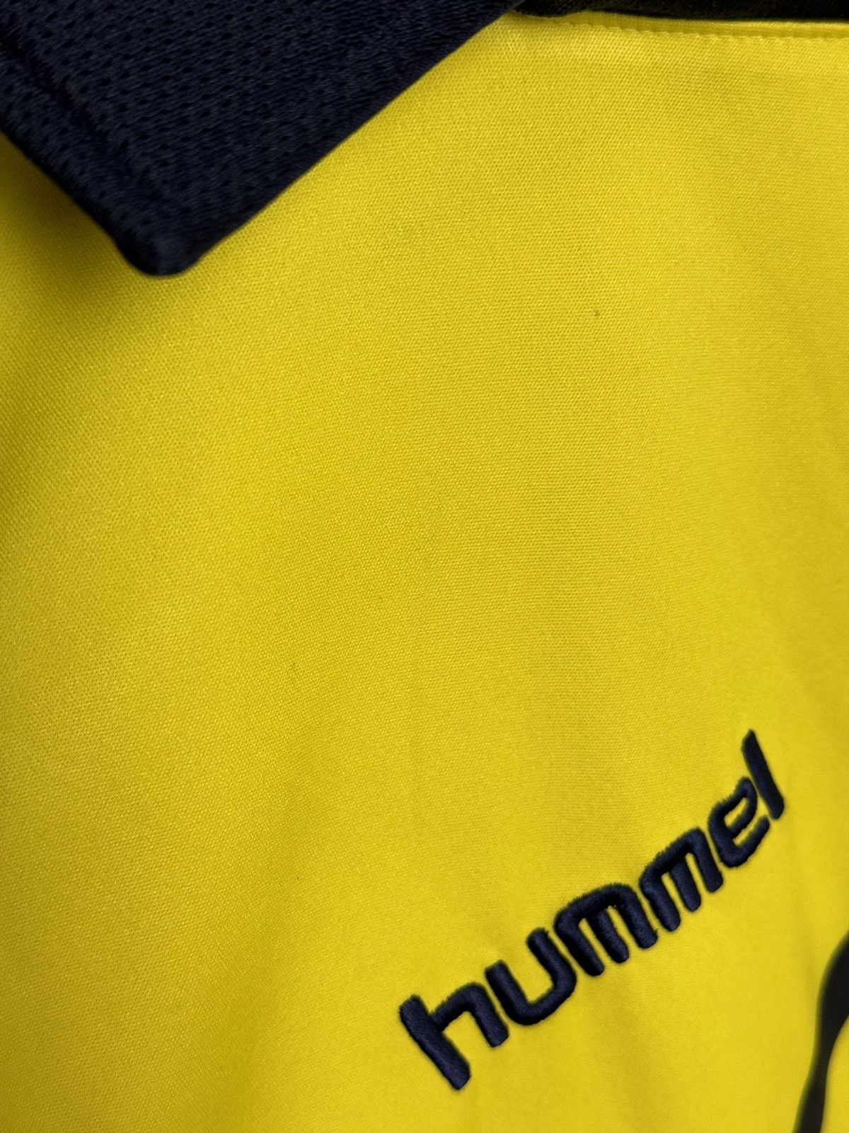 Hummel Aston Villa 05/06 Away Football Jersey Size US L / EU 52-54 / 3 - 11 Thumbnail