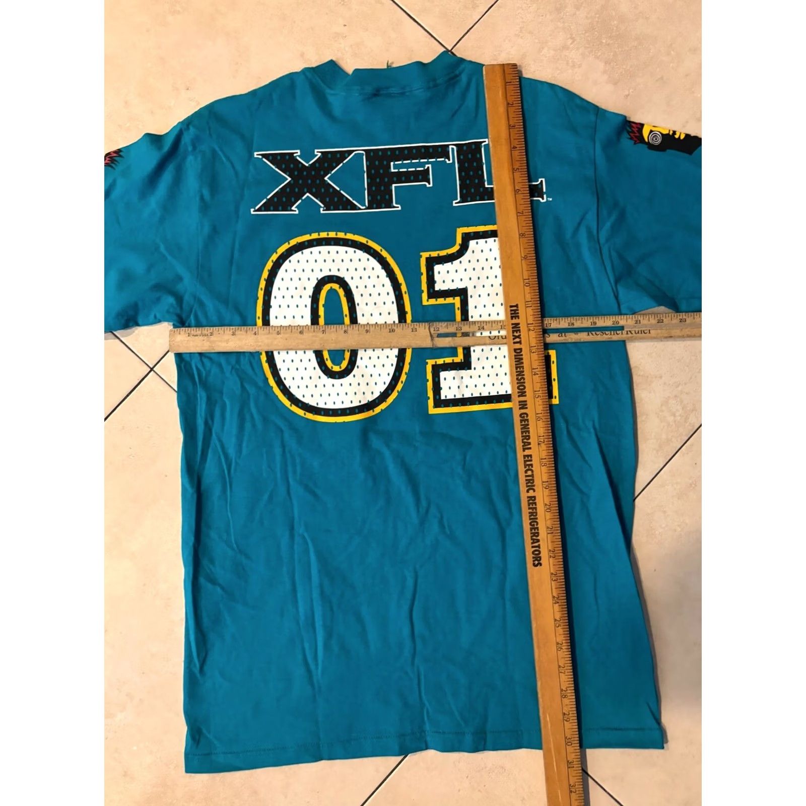 Champion VINTAGE XFL Memphis Maniax Football T-Shirt Large Green Teal 90s Mens Size US L / EU 52-54 / 3 - 5 Thumbnail