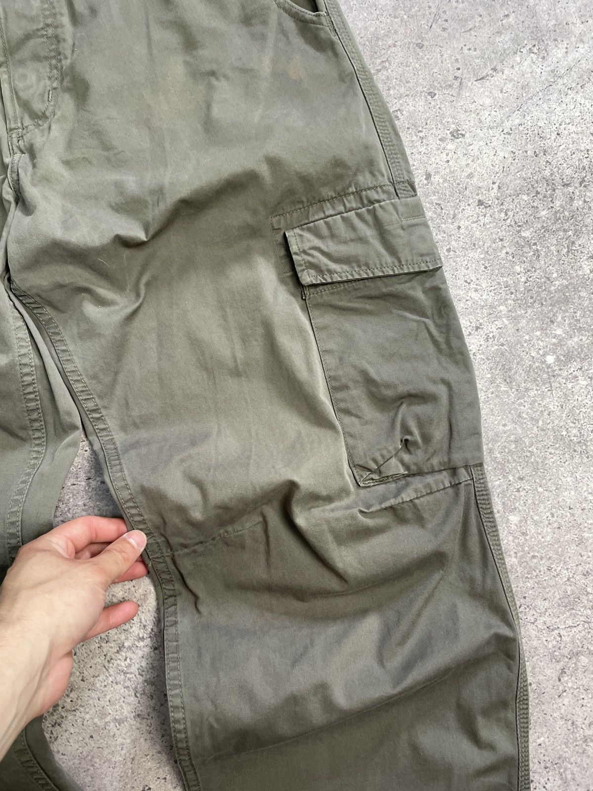 Carhartt Vintage Carhartt Cargo Pants Jeans 00s Style Baggy Fit Size US 32 / EU 48 - 14 Thumbnail