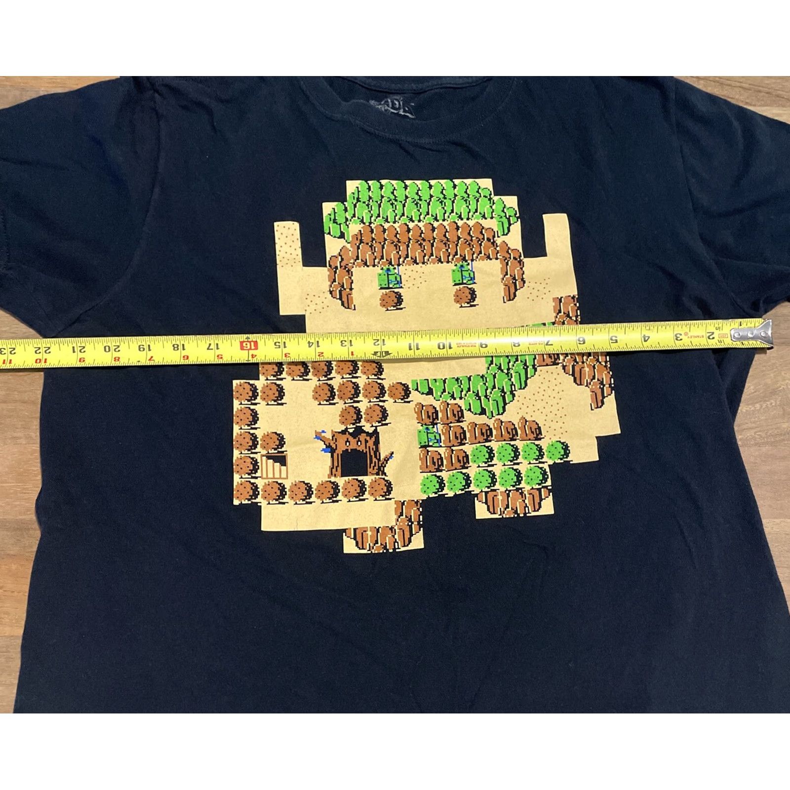 Vintage Lootwear Nintendo The Legend Of Zelda Graphic Map T-Shirt Mens Large Black Short Sleeve Crew Neck Graphic Tee Size US L / EU 52-54 / 3 - 6 Thumbnail