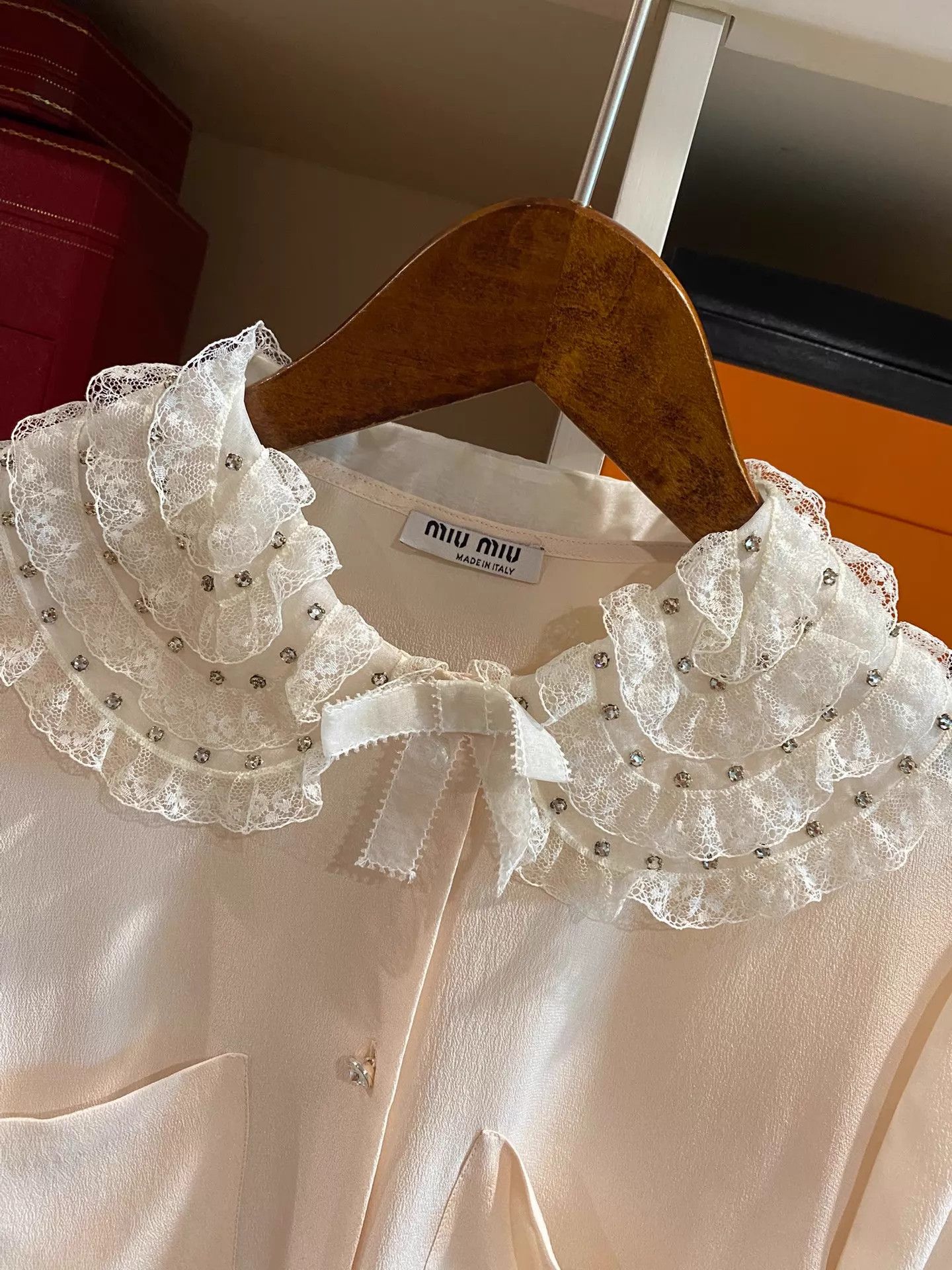 Miu Miu MIU MIU 38 Shirt - Breathable Summer, Structured Collar Size XS / US 0-2 / IT 36-38 - 7 Thumbnail