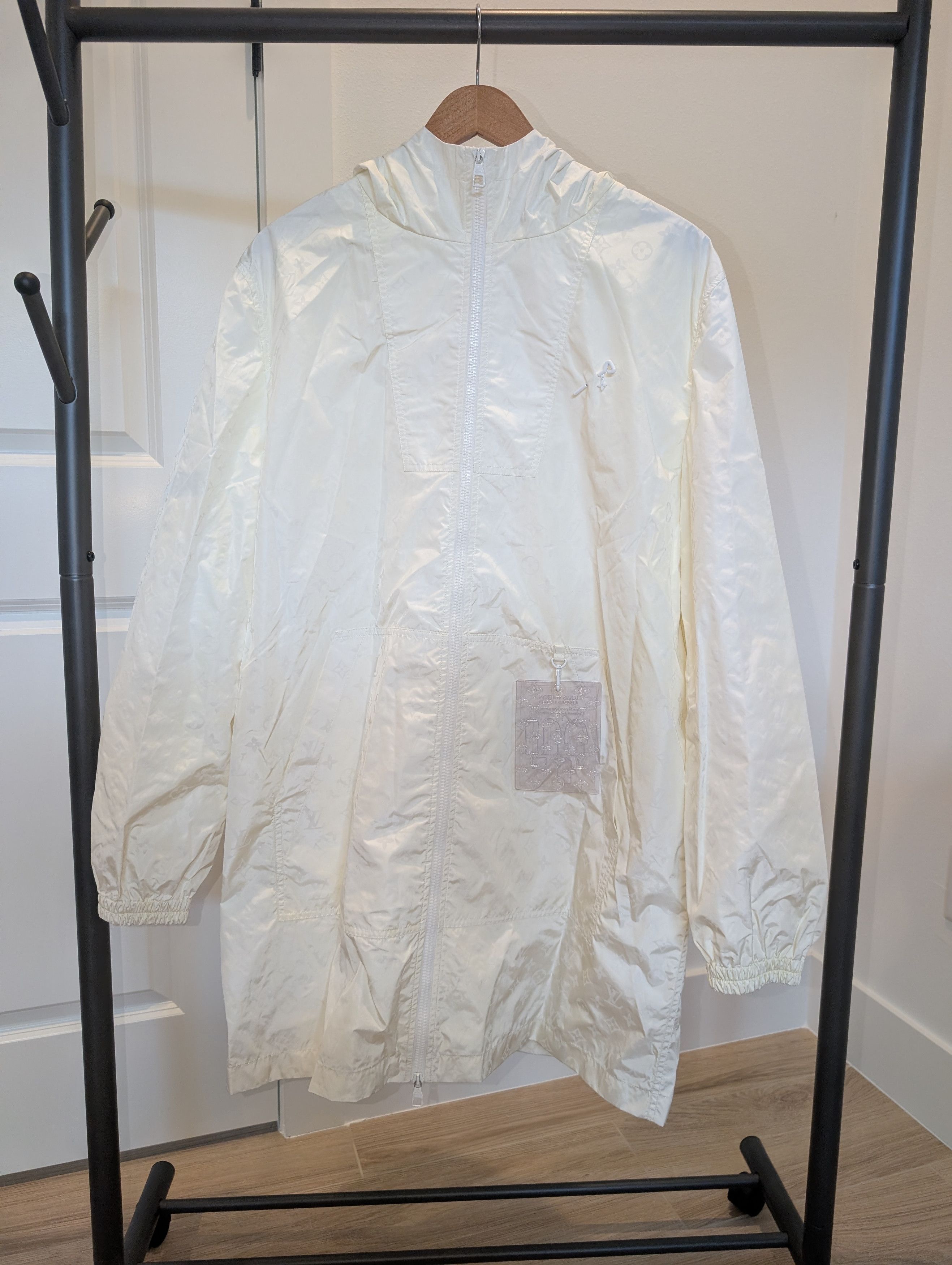 Louis Vuitton Louis Vuitton monogram water repellent parka jacket Size US L / EU 52-54 / 3 - 1 Thumbnail
