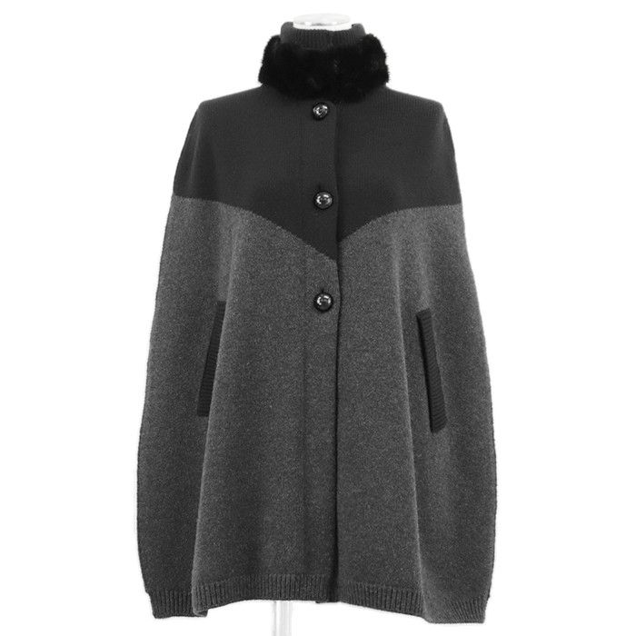 Louis Vuitton Louis Vuitton Louis Vuitton Wool Cashmere Mink Cape Textile Outerwear DUTY FREE for USA Size ONE SIZE - 1 Thumbnail