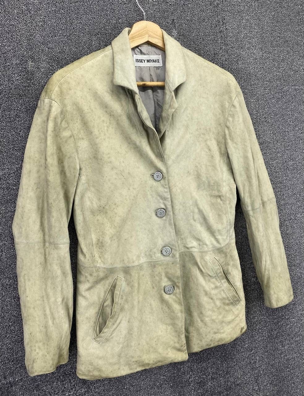 Issey Miyake Vintage Issey Miyake Leather Coat Jacket Size M / US 6-8 / IT 42-44 - 2 Thumbnail