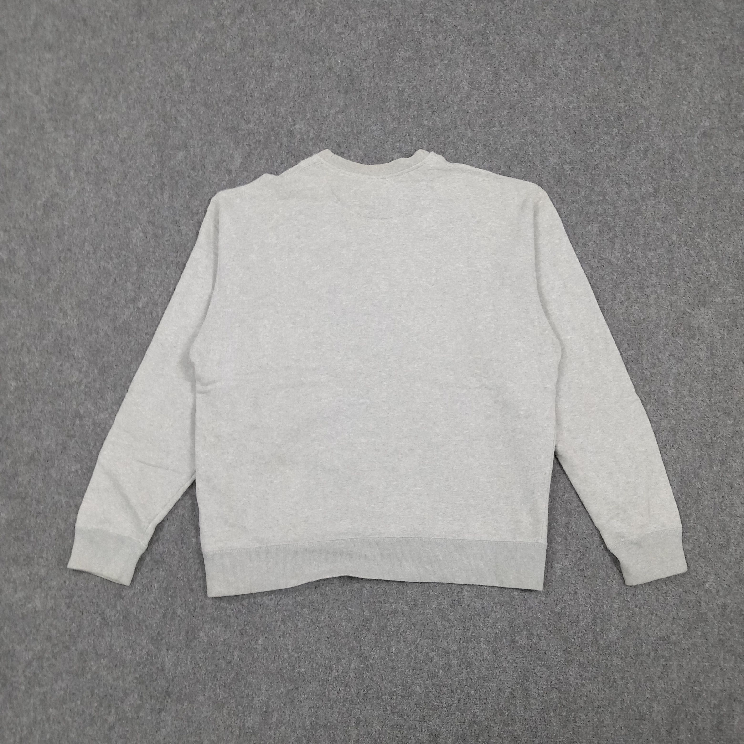 Calvin Klein Calvin Klein Italian Brand Embroidered Sweatshirt C287N34 Size US M / EU 48-50 / 2 - 4 Thumbnail