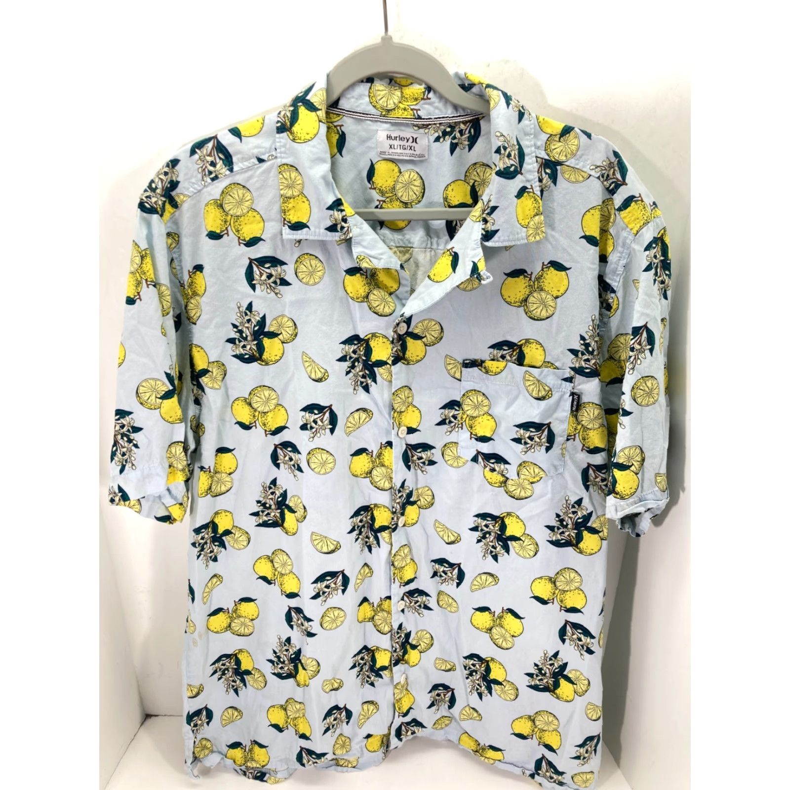 Hurley Hurley Button Up Hawaiian Shirt Mens XL Blue Lemon Sunglass Slot Pocket Slim Fit Size US XL / EU 56 / 4 - 2 Thumbnail