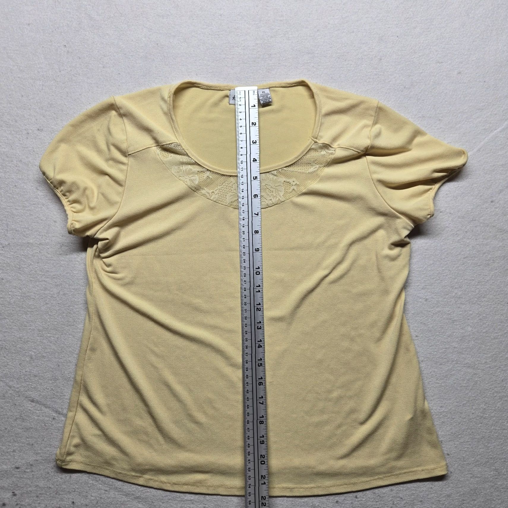 Vintage VINTAGE Kim Rogers Shirt Women Short Sleeve Casual T-Shirt Yellow 90s Fall Crossword Size L / US 10 / IT 46 - 5 Thumbnail