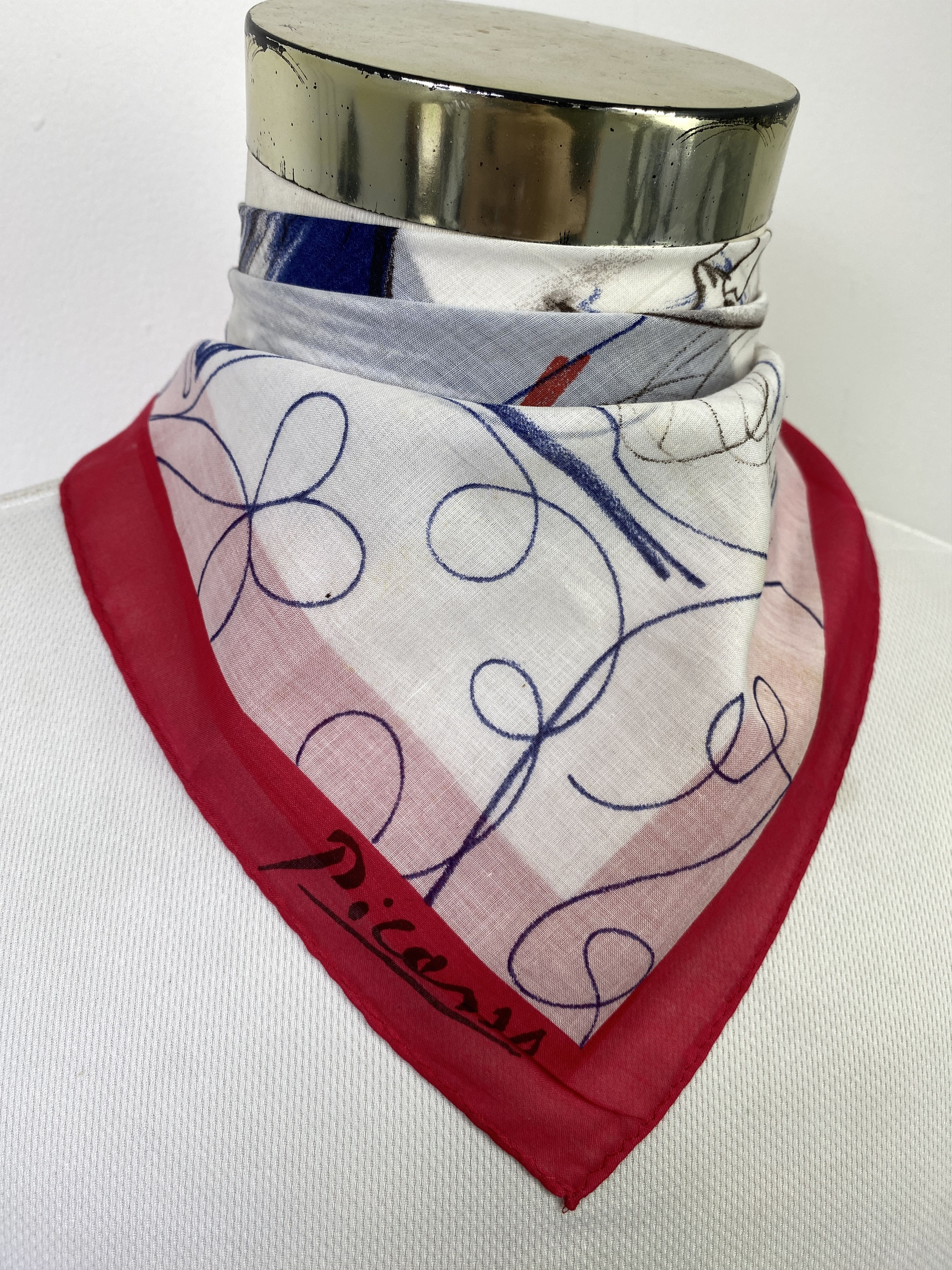 Vintage Vintage Picasso Handkerchief / Neckerchief KT0172 Size ONE SIZE - 2 Thumbnail