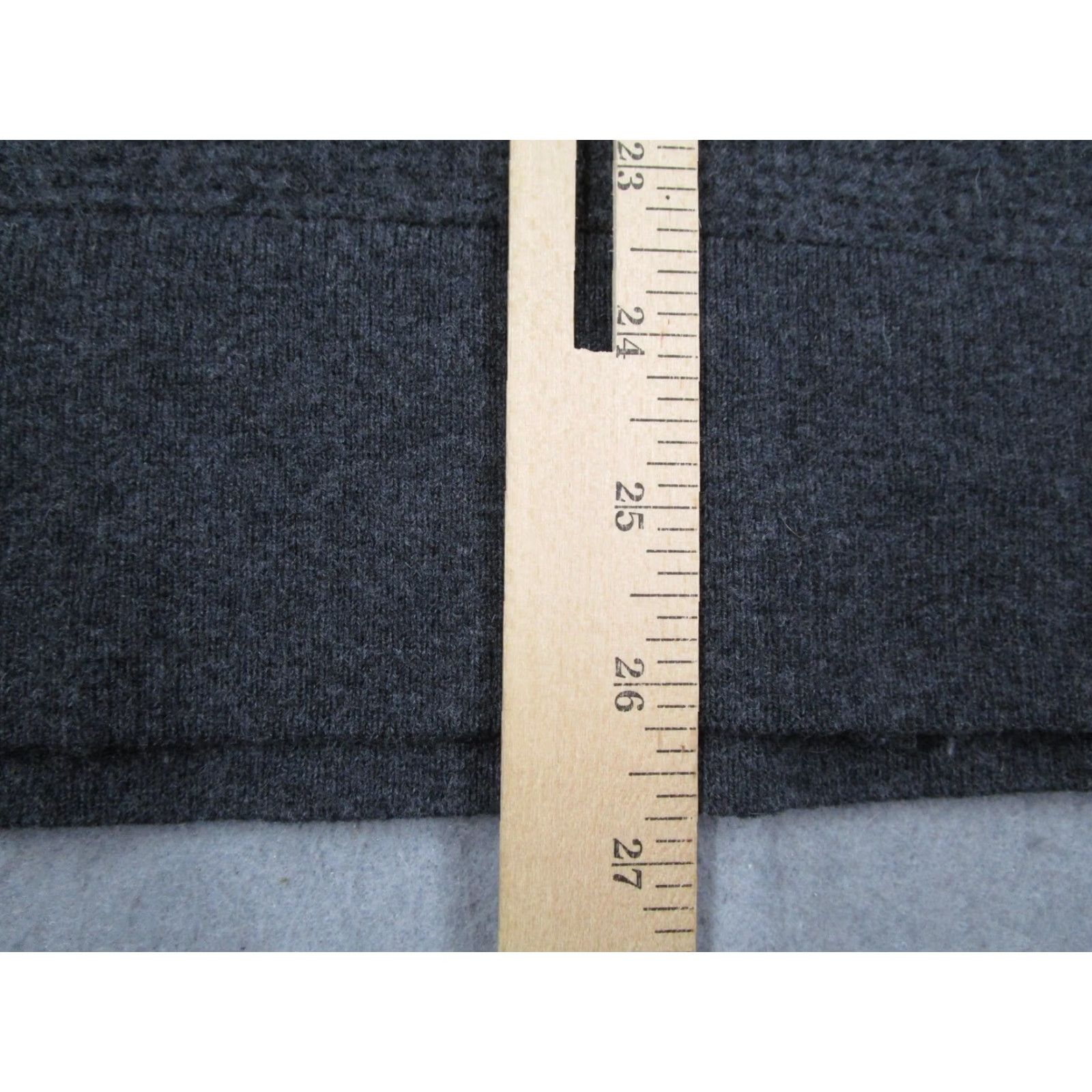 Bills Khakis Bills Khakis Sweater Mens Large Gray Merino Wool Crewneck Pullover Knit Solid USA Made Mens Size US L / EU 52-54 / 3 - 6 Thumbnail