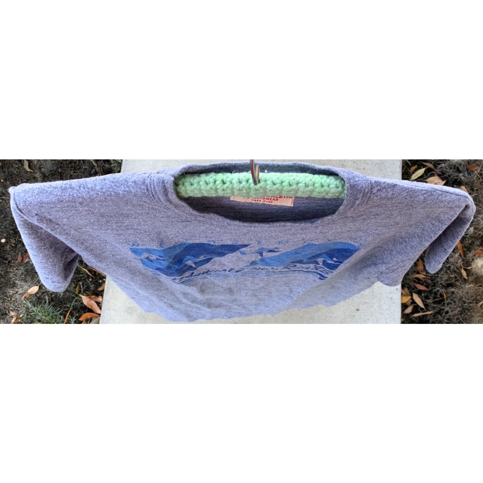 Russell Athletic VINTAGE Russell Athletic Sportswear Weinstocks 5th Annual 5 Mile Run 83 t shirt M Gray Mens Shirt 1980s Graphic Tee Regular Short Sleeve PolyCotton Size US M / EU 48-50 / 2 - 7 Thumbnail