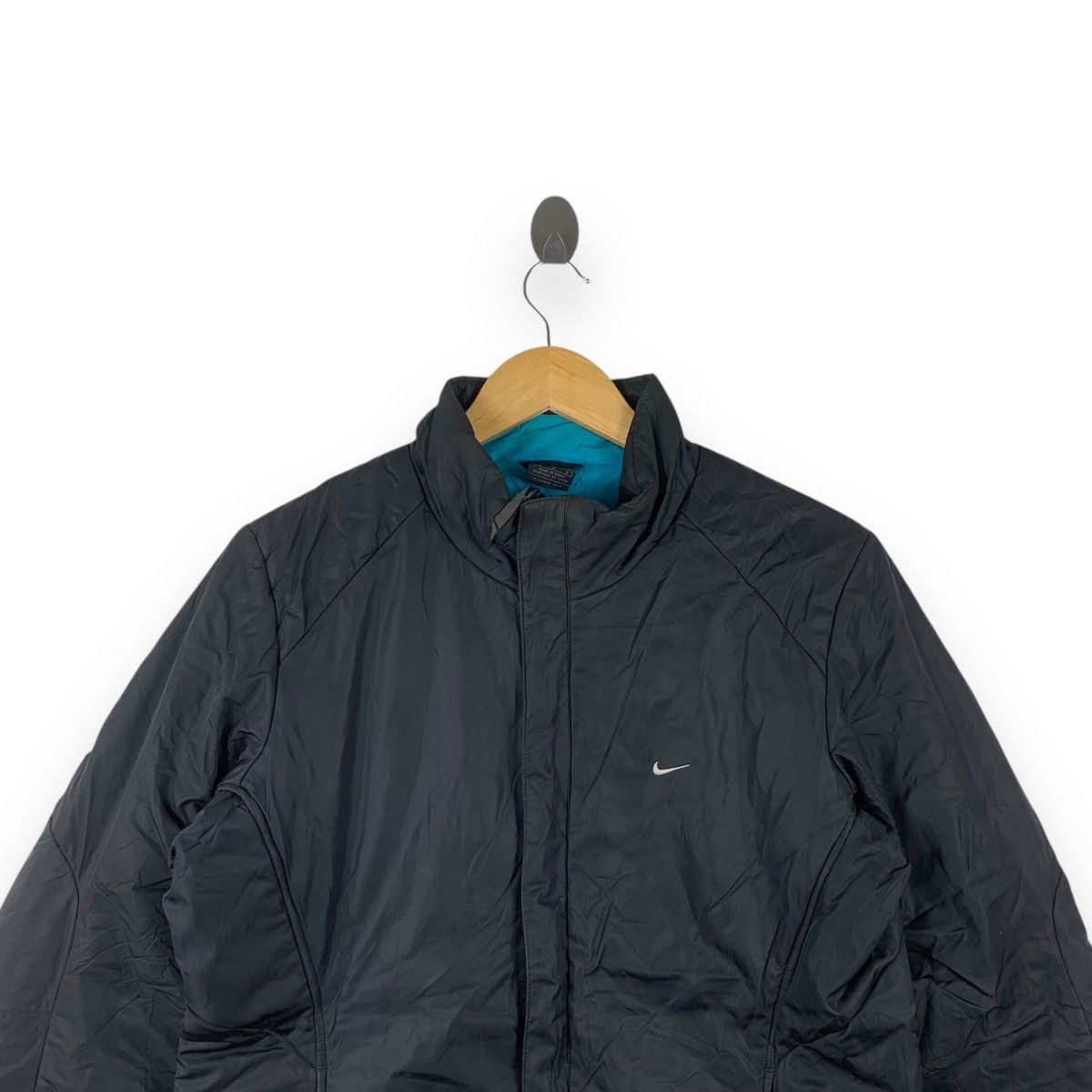 Nike Vintage NIKE SWOOSH CLIMA-FIT Light Puffer Jacket Blue Size US L / EU 52-54 / 3 - 2 Thumbnail