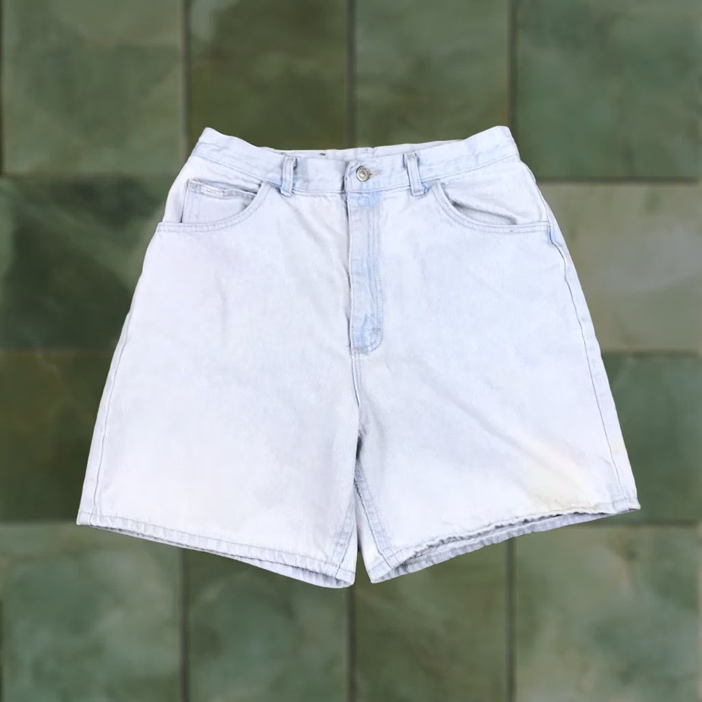 Lee VINTAGE Lees Denim High Rise Jean Shorts Sz 14 P Womens 31” Waist Mom Shorts Blue 90s Mens Womens Jeans Shorts Pocket Design Vintage Denim 5-Pocket Size 36" / US 14 / IT 50 - 1 Thumbnail
