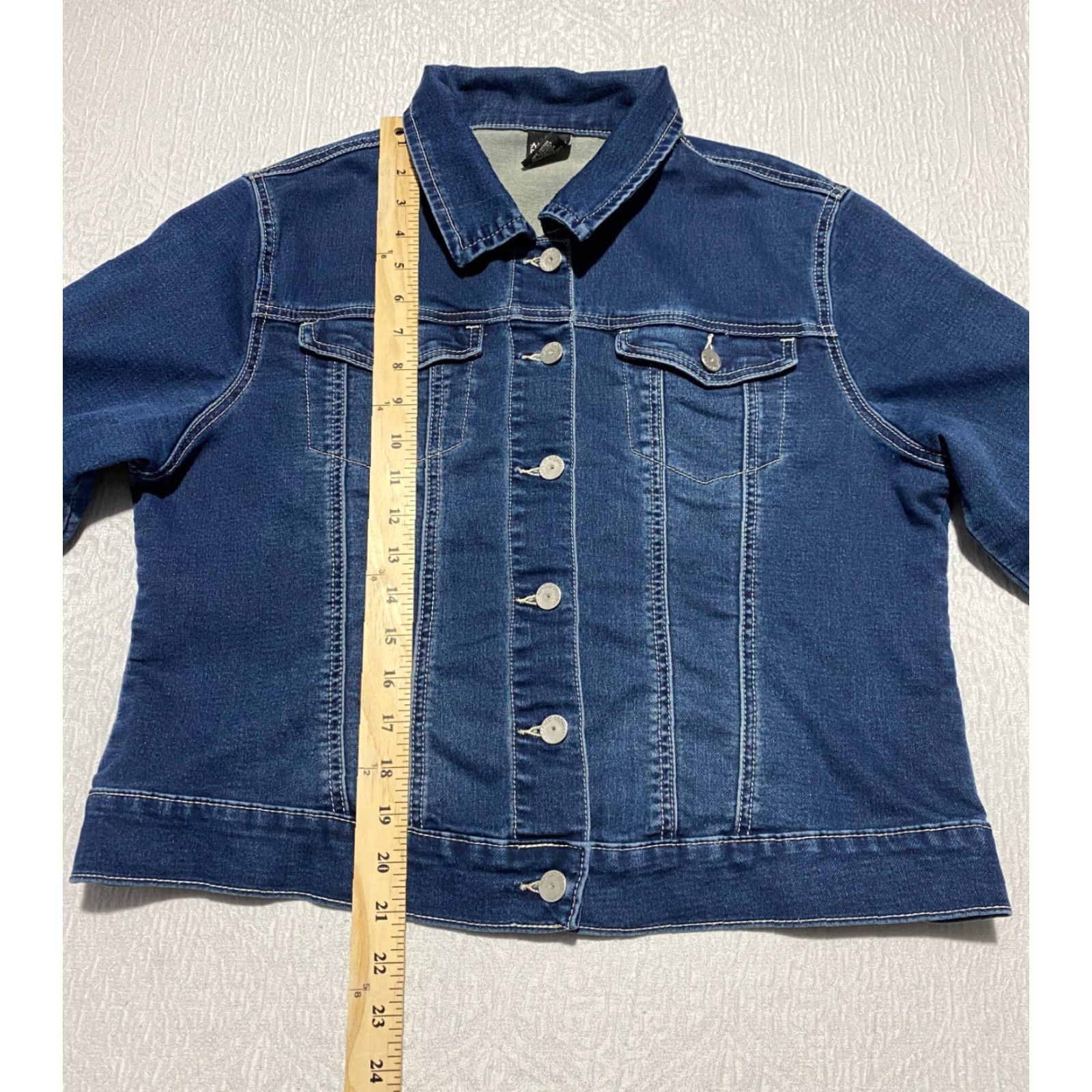 Almost Famous Almost Famous Denim Jacket Women's Size XL Blue Stretch Slim Everyday Jacket Fashion Size XL / US 12-14 / IT 48-50 - 6 Thumbnail
