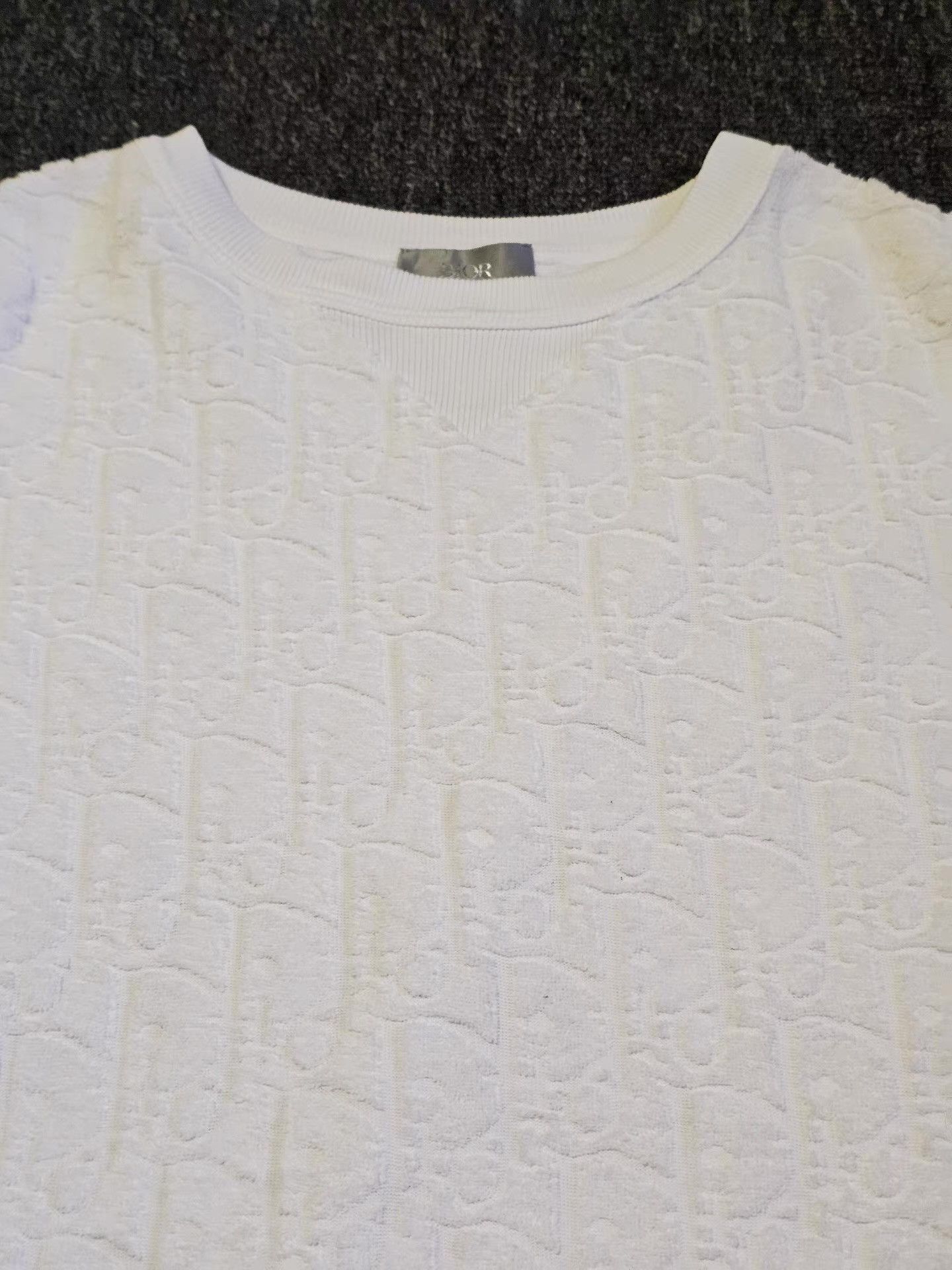 Dior Dior Short Sleeve Towel T-shirt Size US S / EU 44-46 / 1 - 3 Thumbnail