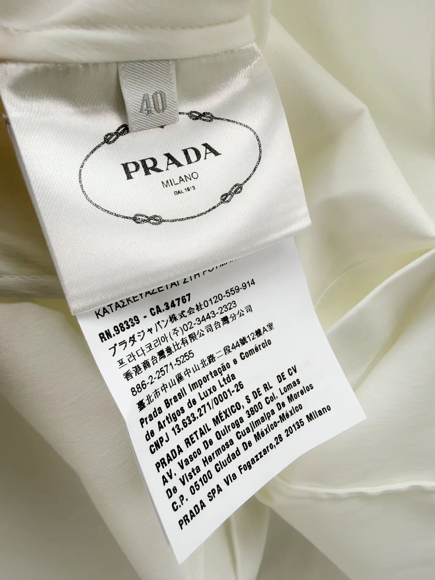 Prada Prada New With Tags Shirt Size 40 Bust 86-88 Length 65 Size S / US 4 / IT 40 - 4 Thumbnail