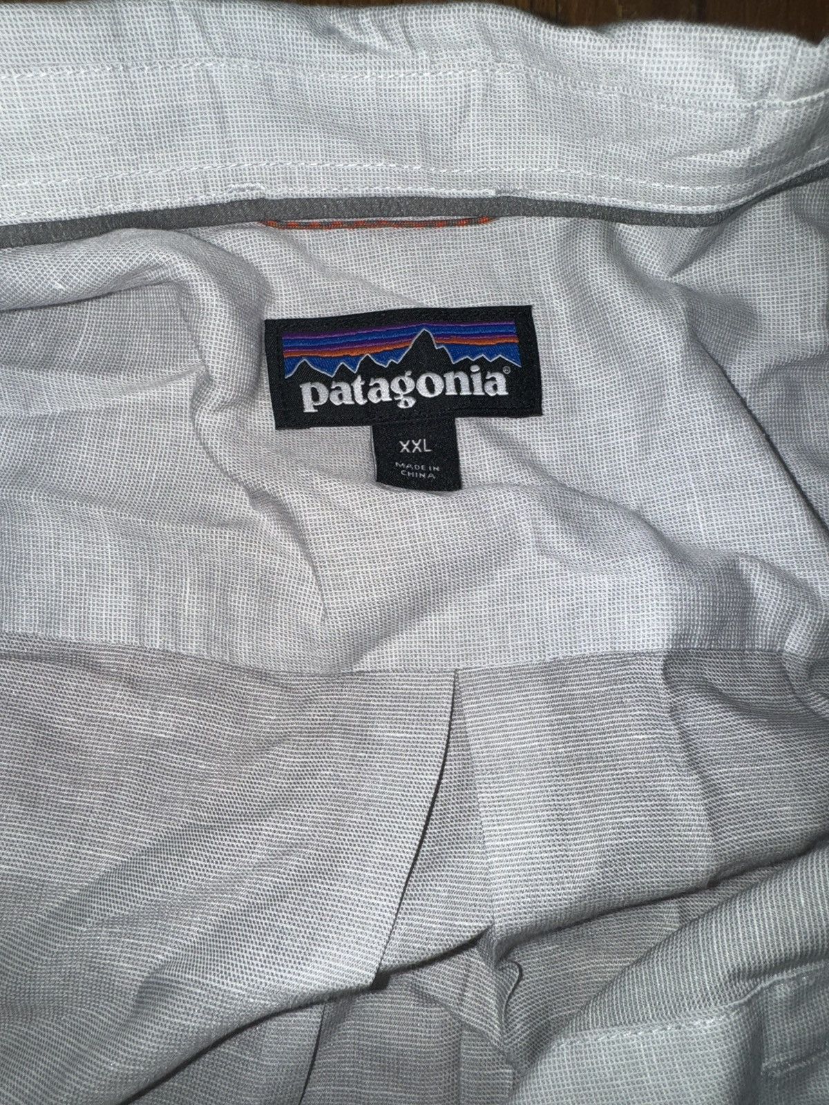 Patagonia Patagonia Light Gray Button Down Size US XXL / EU 58 / 5 - 2 Thumbnail