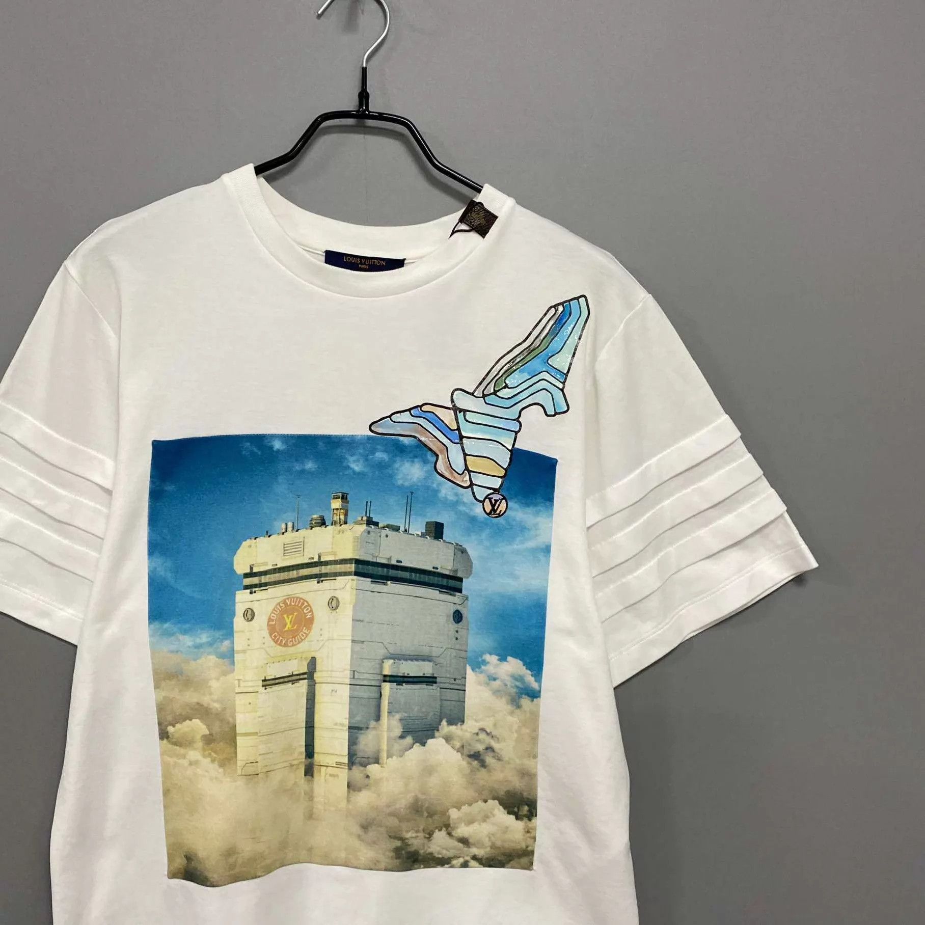 Louis Vuitton LV 95 New Sky City Logo Short Sleeve T-Shirt XS Size XS / US 0-2 / IT 36-38 - 2 Thumbnail