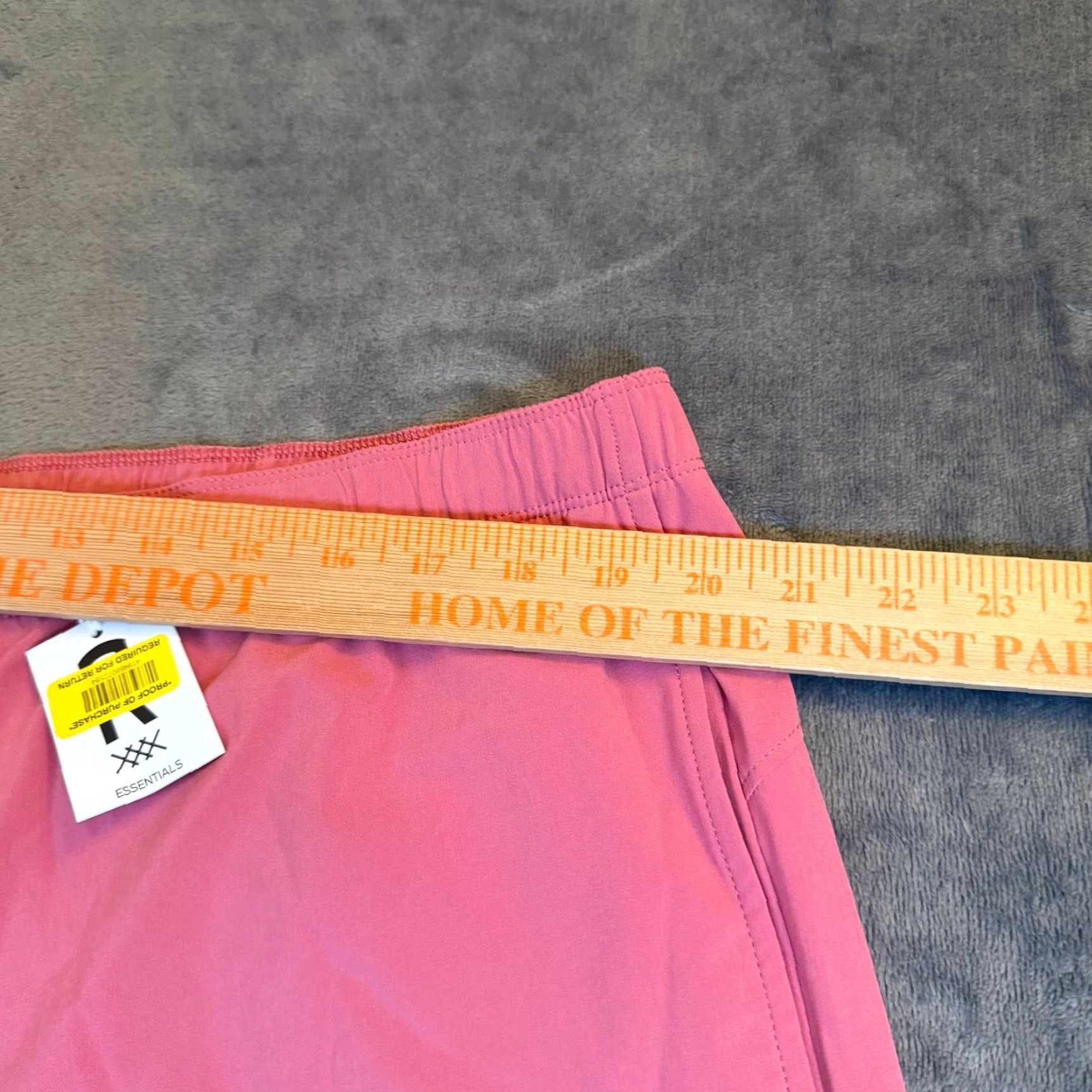 Rhone Rhone Essentials Athletic Shorts Mens XXL Pink Lightweight Drawstring NWT Size US 39 - 6 Thumbnail
