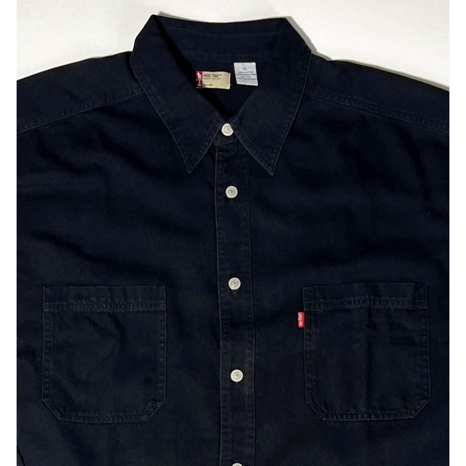 Levi's VINTAGE Levi's Red Tab Button-Up Black Denim Shirt XL Men’s Retro Pockets Size US XL / EU 56 / 4 - 4 Thumbnail