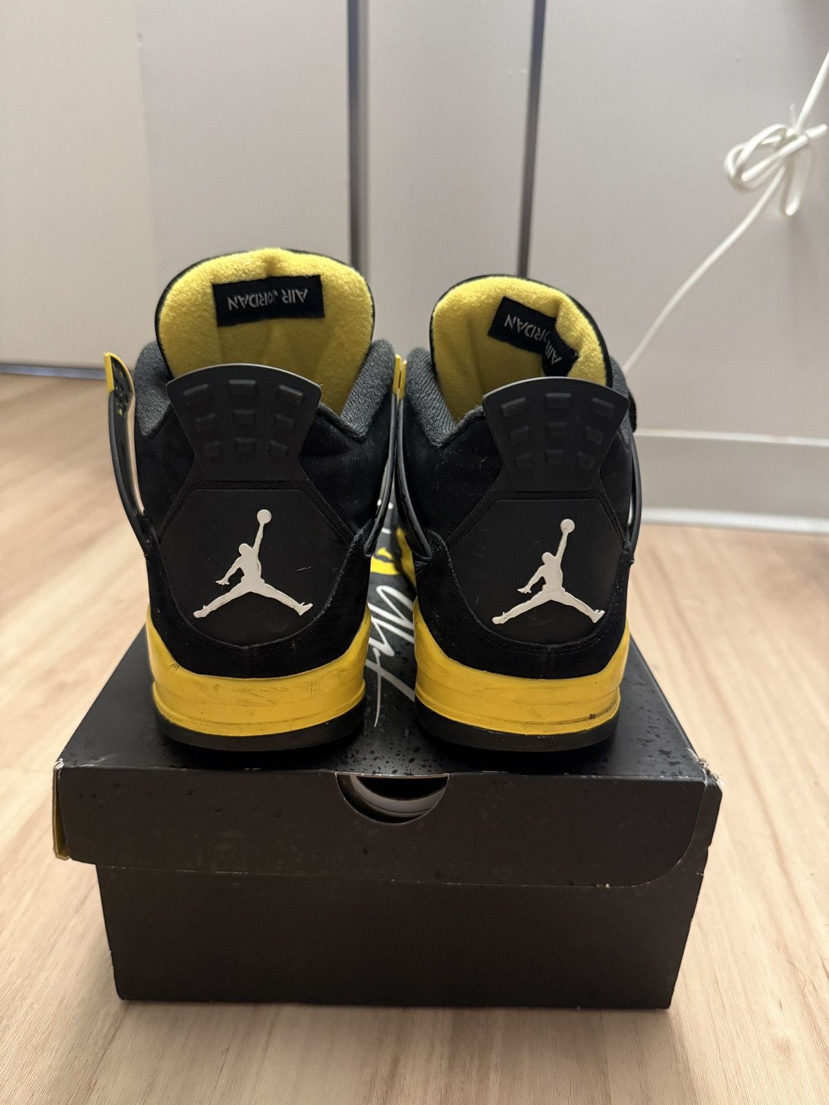 Jordan Brand Jordan 4 Yellow Thunder Size US 9 / EU 42 - 3 Thumbnail