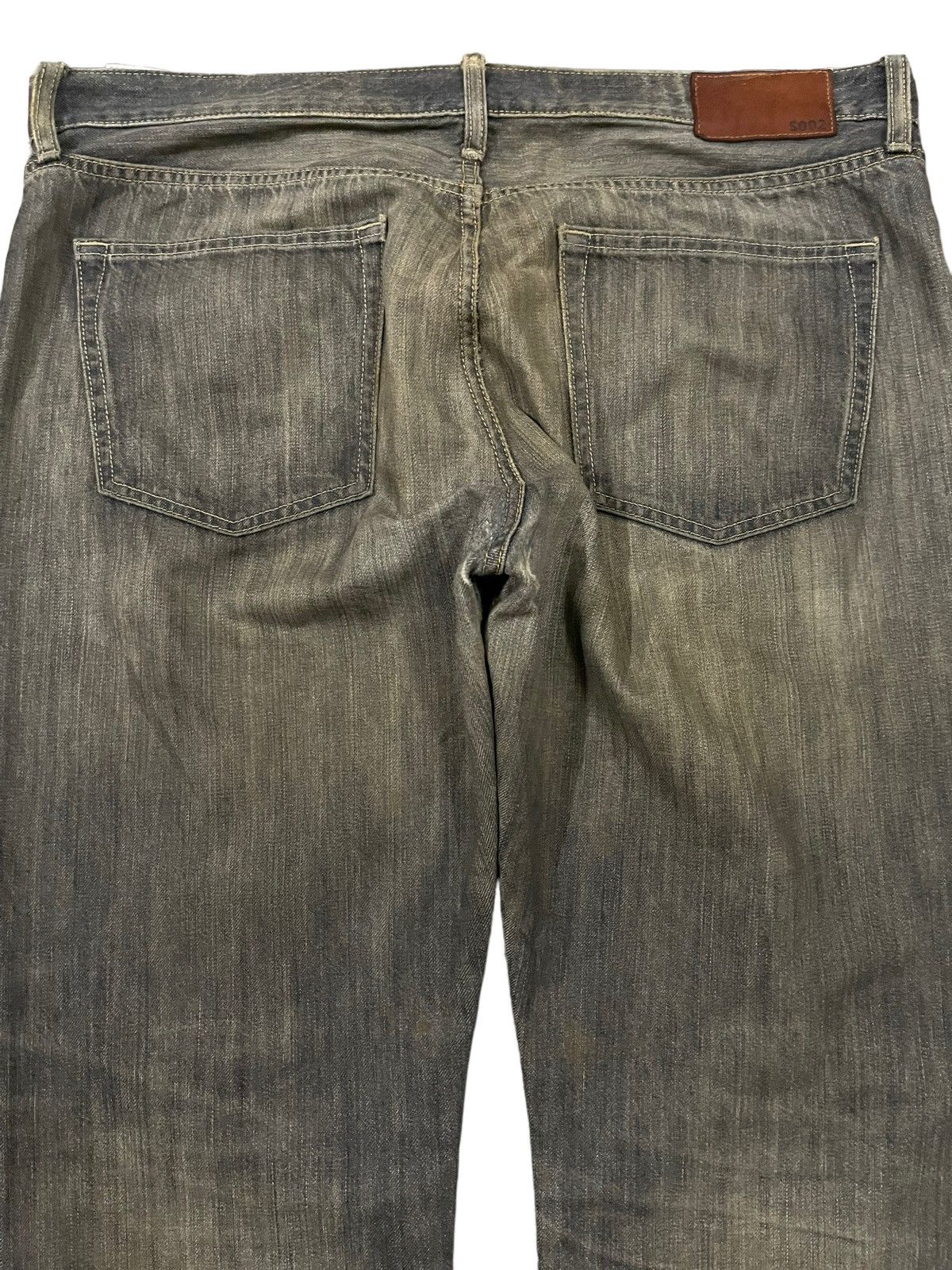 Uniqlo Vintage Japanese Uniqlo Faded Wash Style Baggy Jeans Size US 38 / EU 54 - 4 Thumbnail