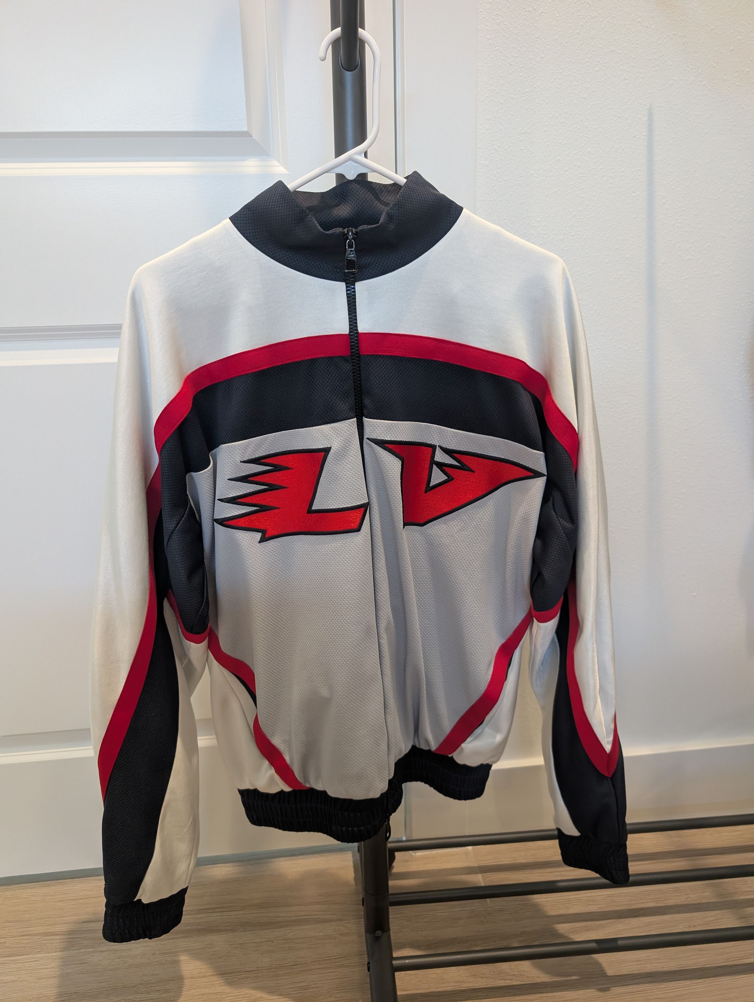 Louis Vuitton Louis Vuitton Logo embroidered hockey jacket Size US S / EU 44-46 / 1 - 1 Thumbnail