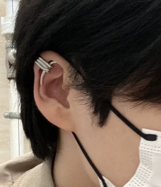 Japanese Brand × Jewelry 2000s y2k aesthetic knots ear cuff earrings Size ONE SIZE - 5 Thumbnail