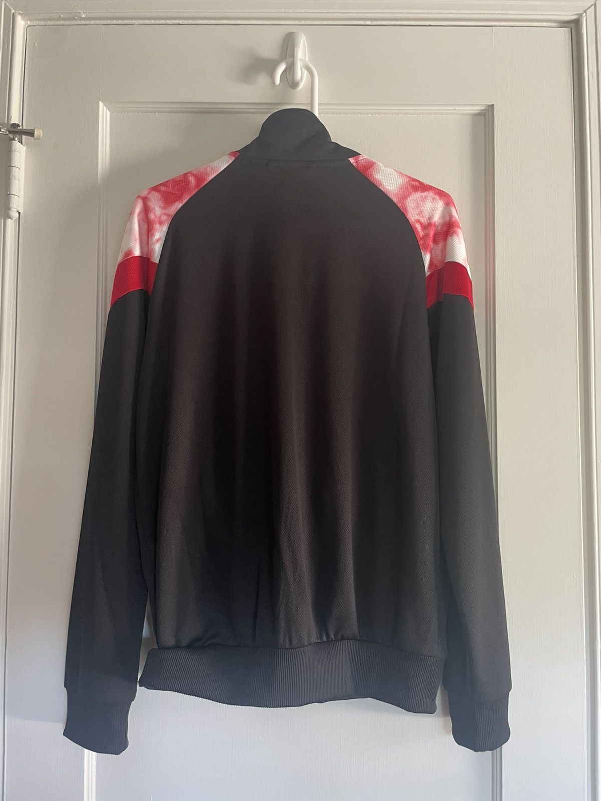 Puma BNWT AC Milan Puma Track Jacket Size US M / EU 48-50 / 2 - 2 Thumbnail