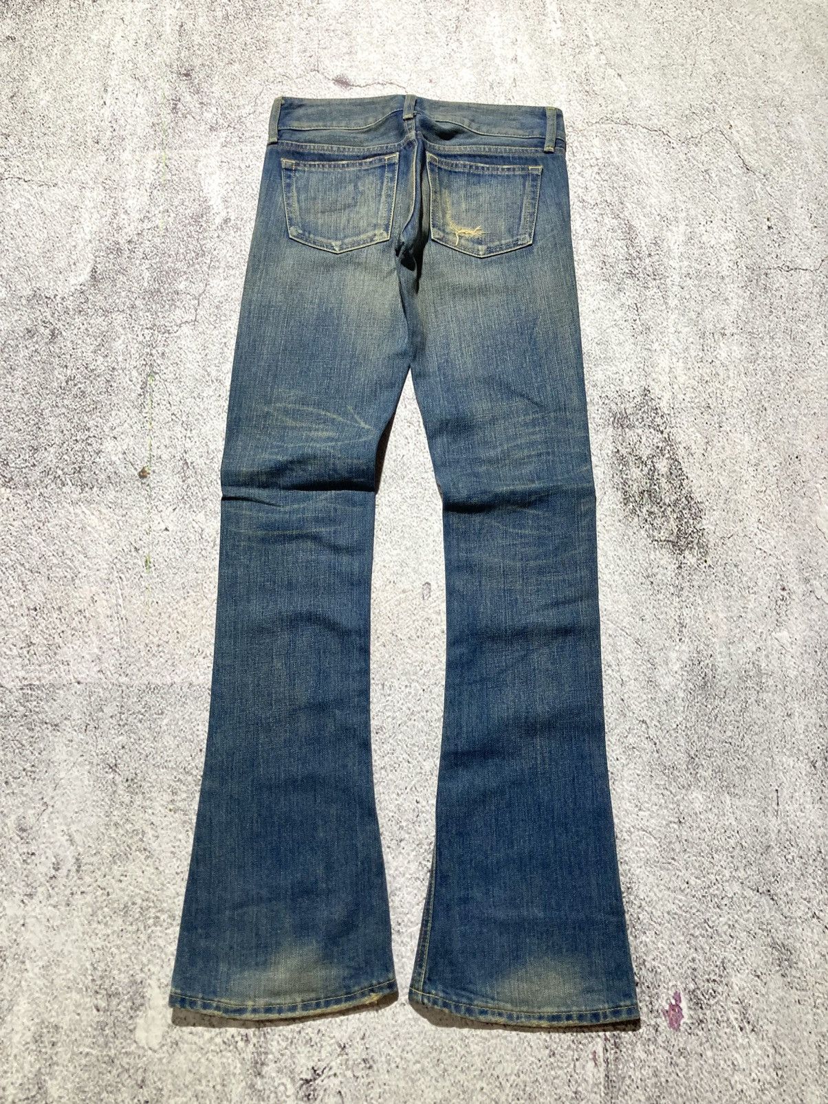 Japanese Brand 🇯🇵 2000s SLY Japan Ripped Bootcut Denim Jeans Pants Blue Wash Size US 26 / EU 42 - 13 Thumbnail