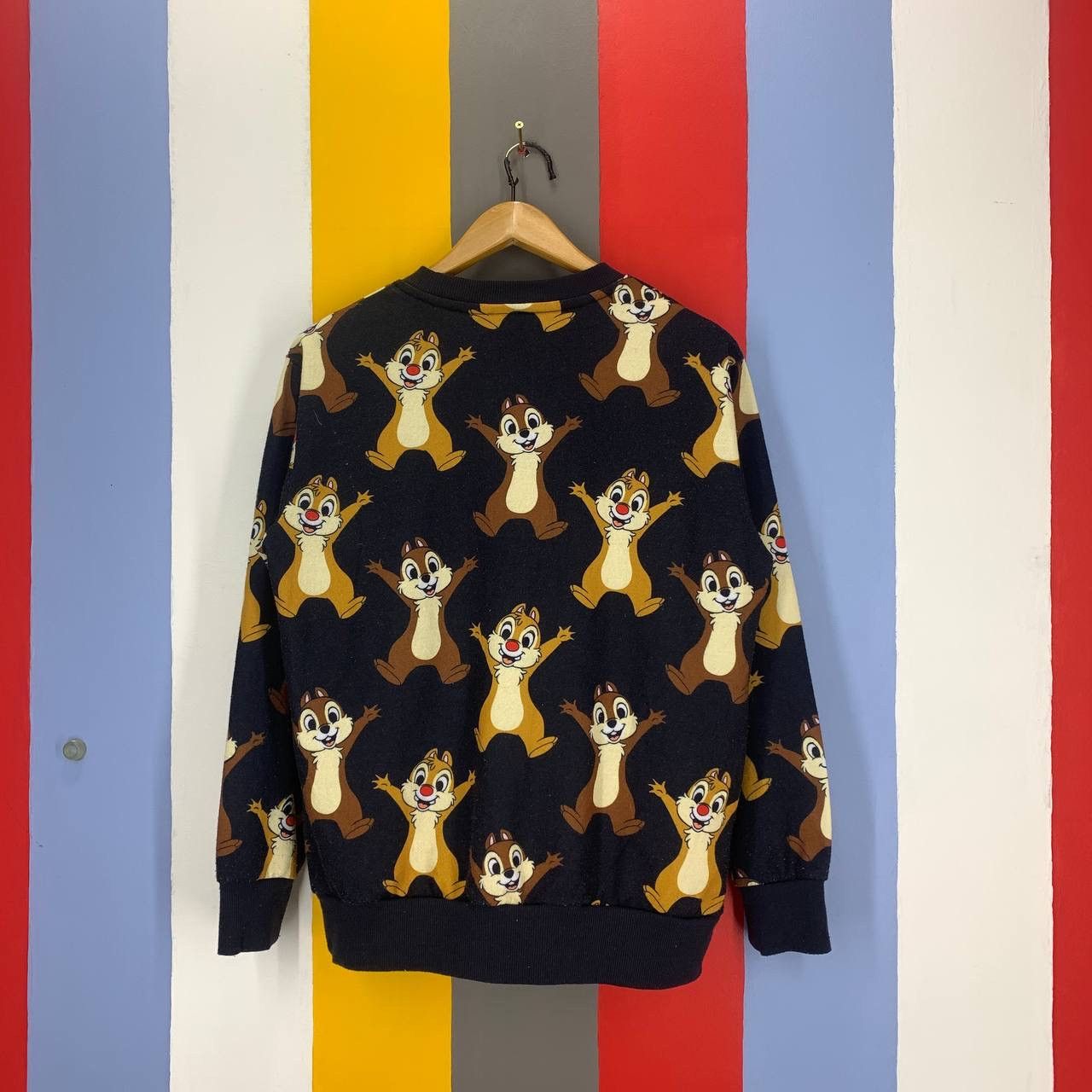 Disney CHIPMUNK Crew Neck Sweatshirt #2492/J Size US M / EU 48-50 / 2 - 7 Thumbnail
