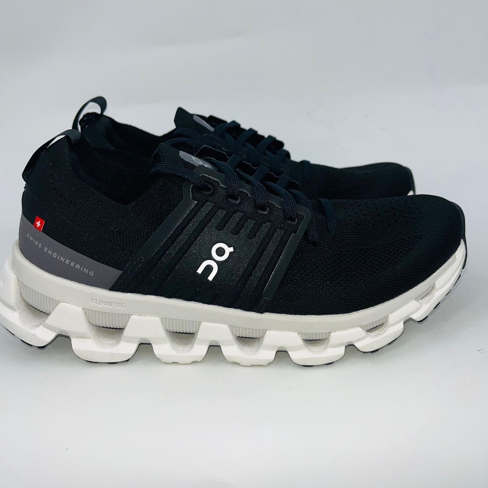 image of On-Running Mens Cloudswift 3 Comfortable Athletic Sneakers in Black (Size 8)