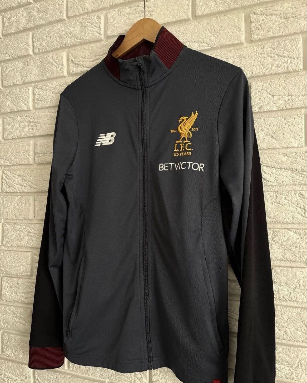 New Balance Liverpool New Balance 2017/2018 training track jacket Size US S / EU 44-46 / 1 - 5 Thumbnail