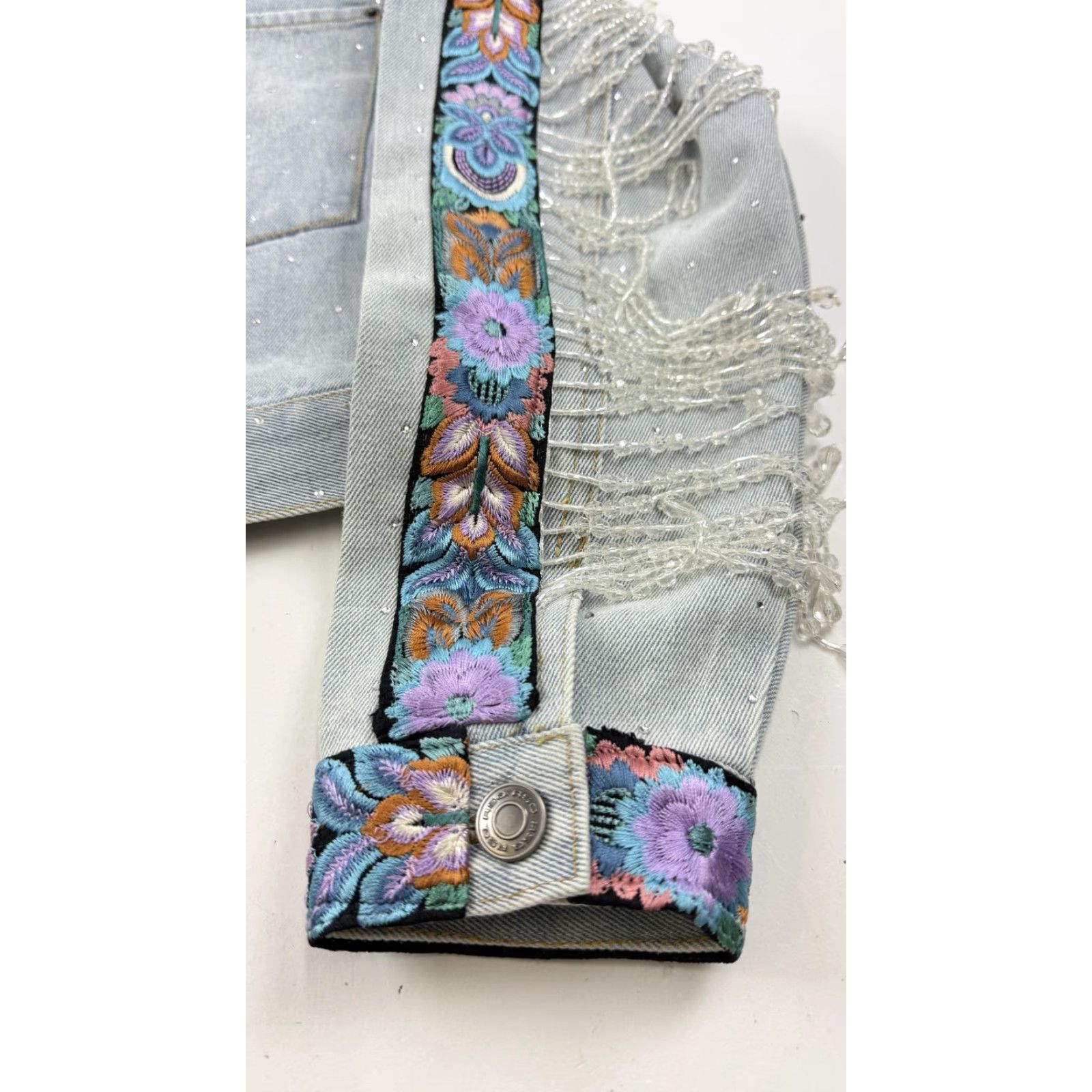 Rsq Veda Soul RSQ Outer Fringe Dream Coat Womens Medium Butterfly Denim Jacket Terrific Beaded Fringe Embroidered Sequin Pockets Size M / US 6-8 / IT 42-44 - 2 Thumbnail
