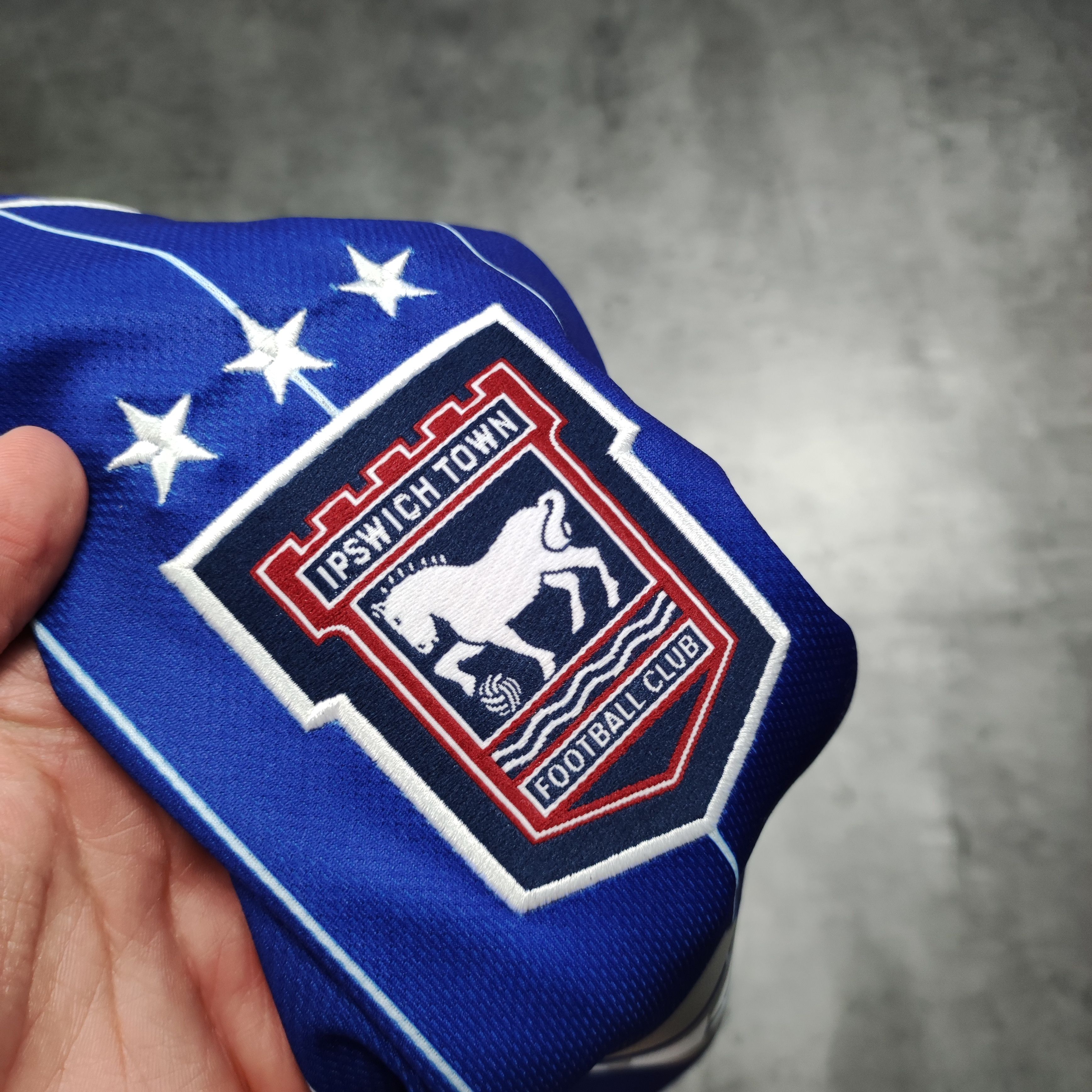 Vintage RARE 2011/12 Vintage Ipswitch Town FC Home Football Jersey Size US L / EU 52-54 / 3 - 5 Thumbnail
