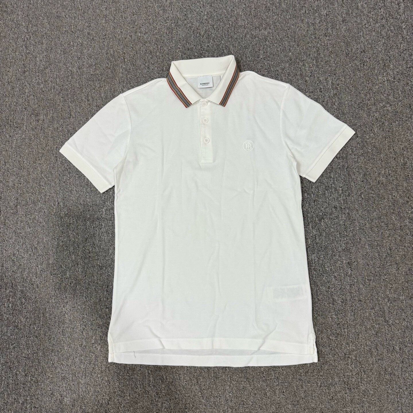 Burberry Burberry White TB Embroidered Polo S Size US S / EU 44-46 / 1 - 1 Thumbnail