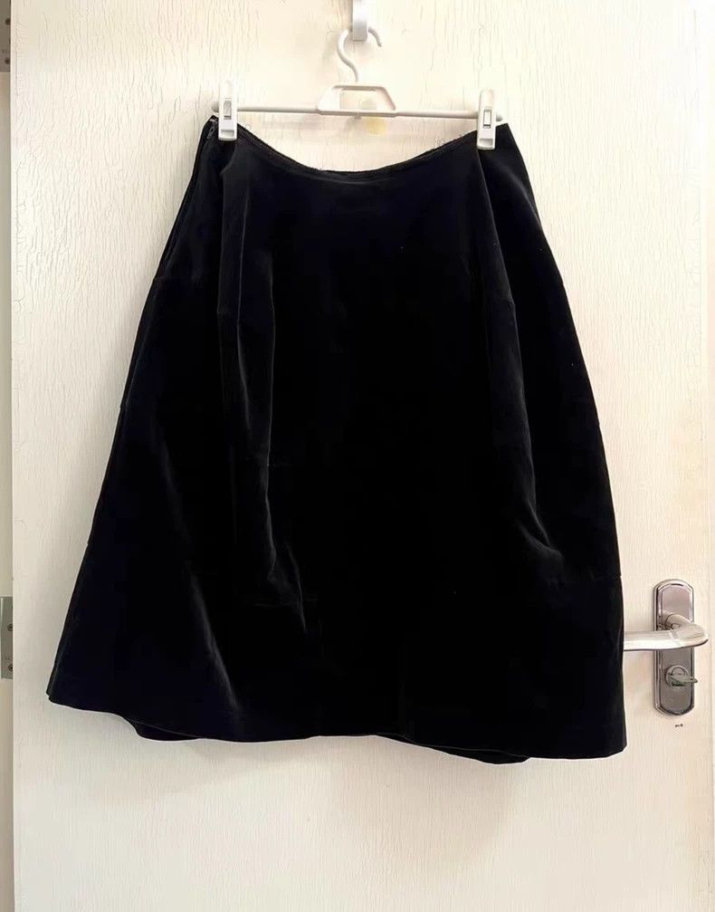 Comme des Garcons Comme Des Garcons Black half skirt 2505-Nextarrow Size S / US 4 / IT 40 - 3 Thumbnail