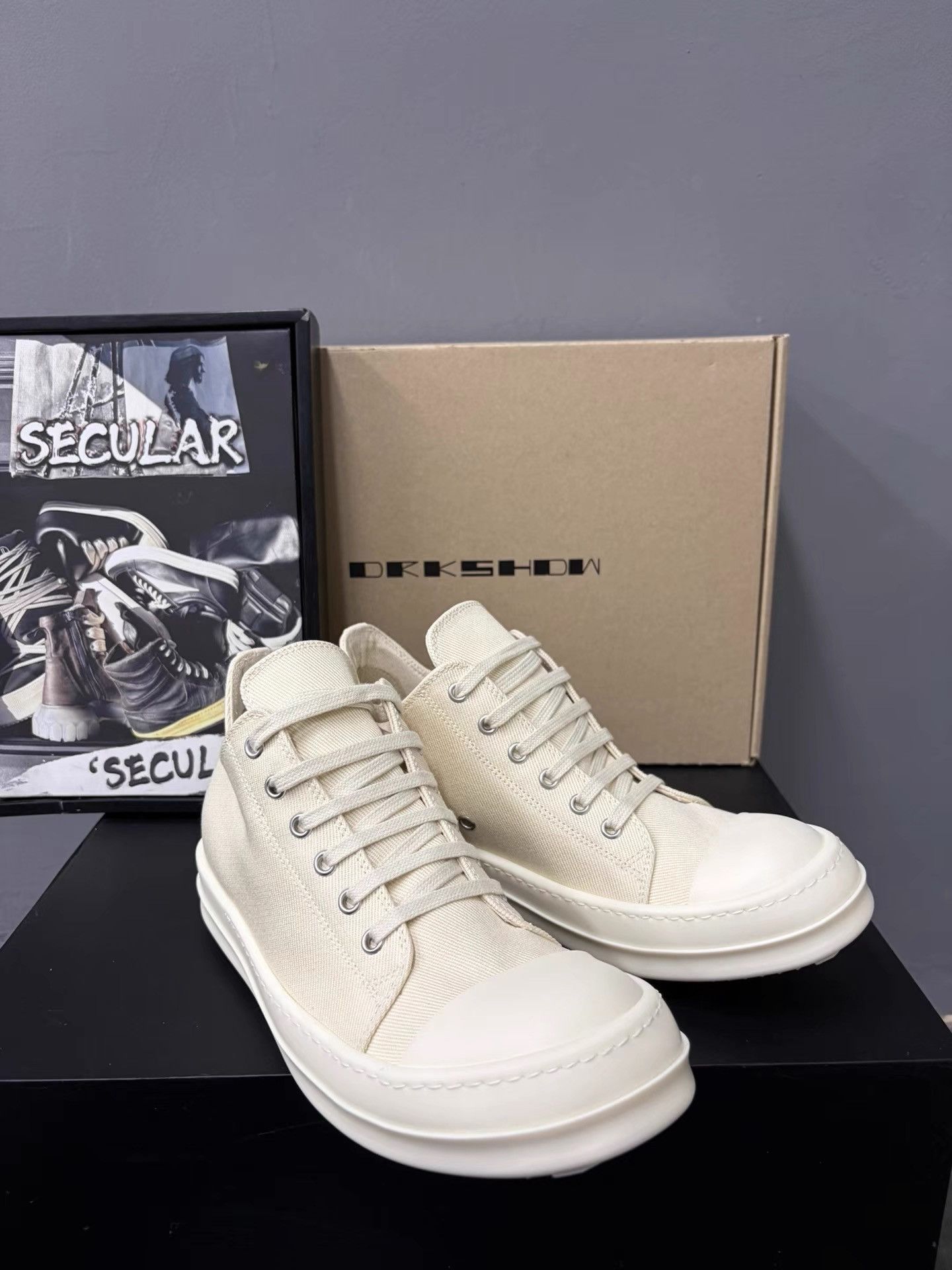 Rick Owens Rick Owens DRKSHDW Low-Top Big Converse Sneakers K34 Size US 6 / IT 36 - 3 Thumbnail