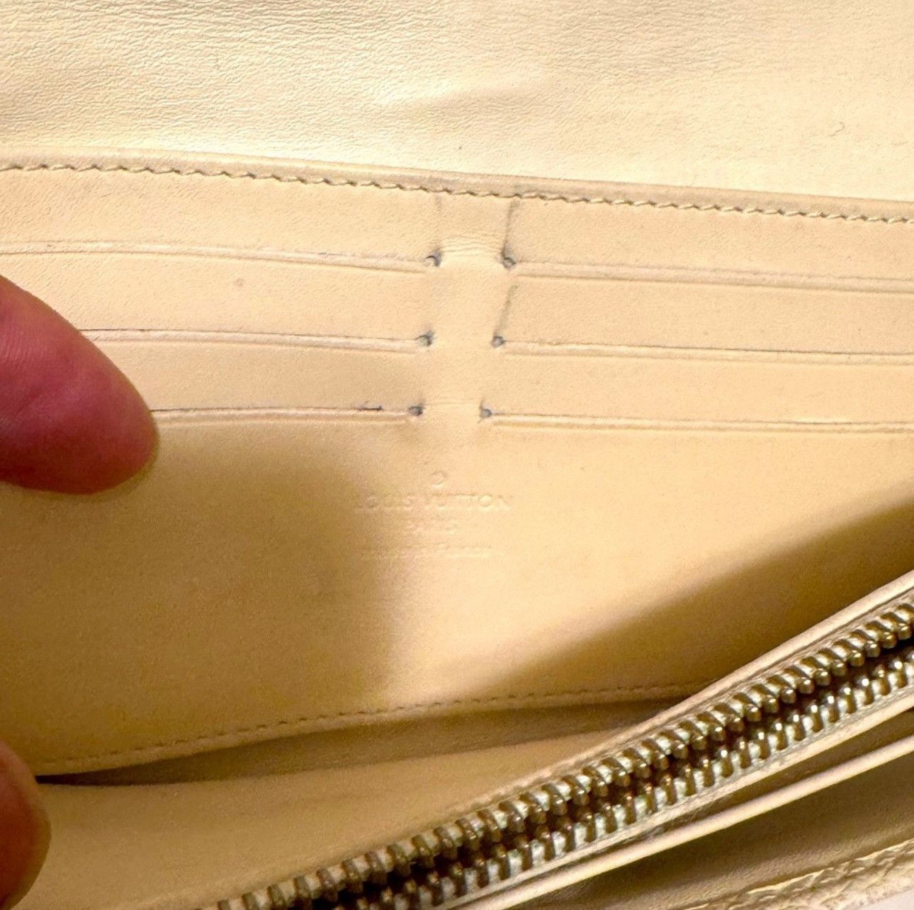 Louis Vuitton Louis Vuitton Favori Suhali Wallet Portefeuille Le Fabuleux Size ONE SIZE - 4 Thumbnail