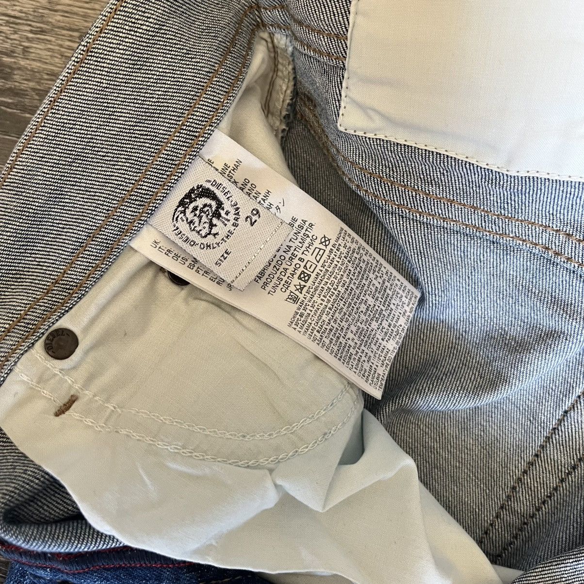 Diesel Vintage Diesel Tepphar Slim Wash Blue Denim Jeans 29x30 Y2K Size US 29 - 11 Thumbnail