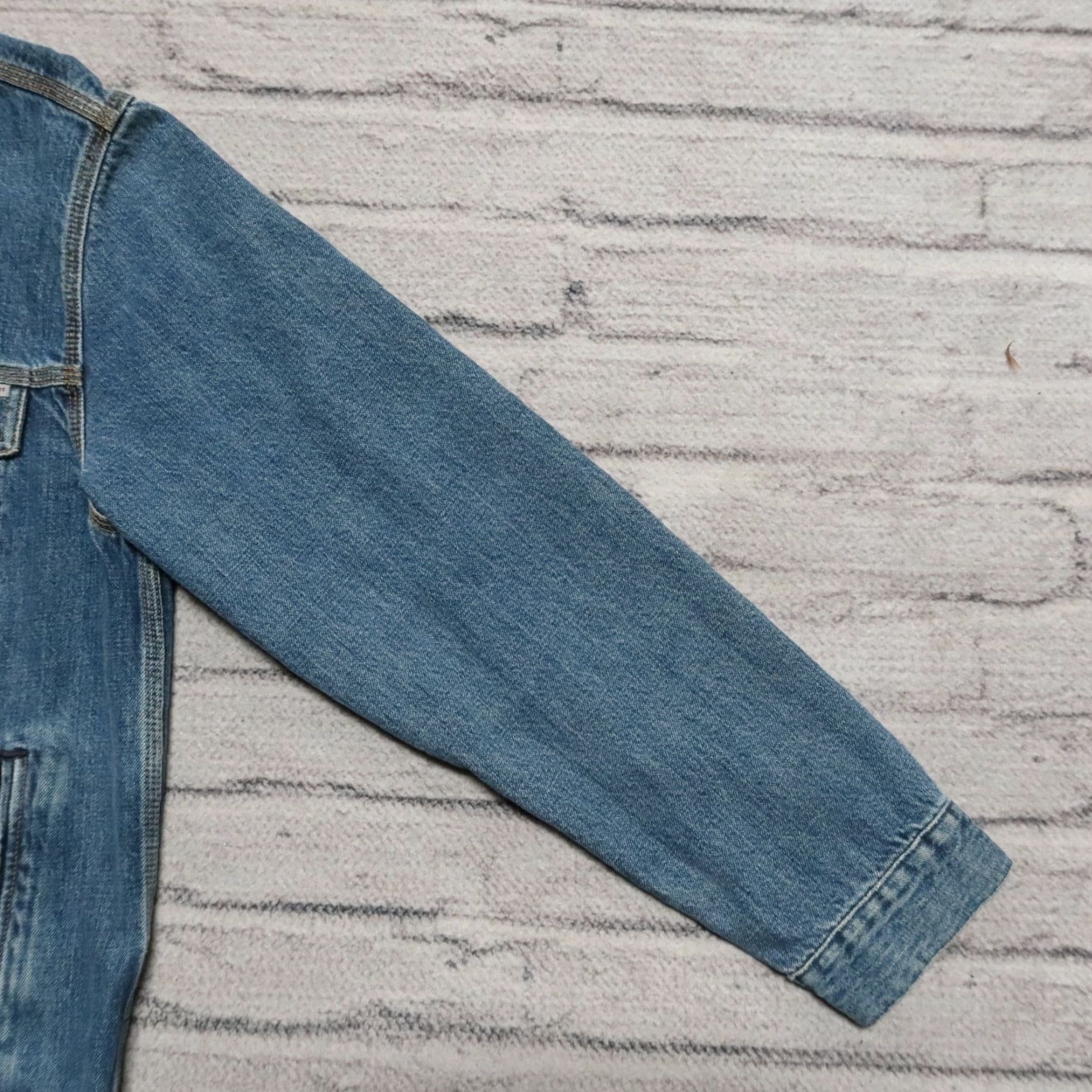 Carhartt Carhartt Work In Progress Western Denim Trucker Jean Jacket Shirt Mens Medium Wash Size US 31 - 5 Thumbnail
