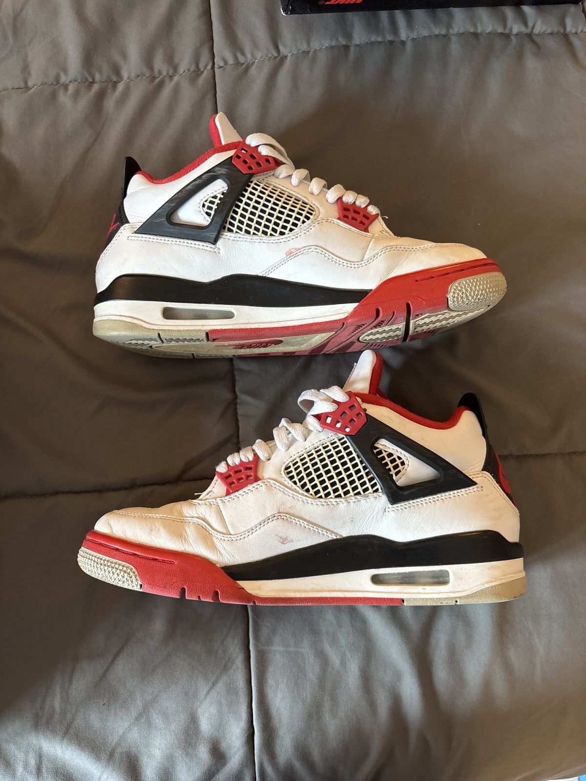 Jordan Brand Jordan 4 “Fire Red” 2020 Size US 8 / EU 41 - 2 Thumbnail